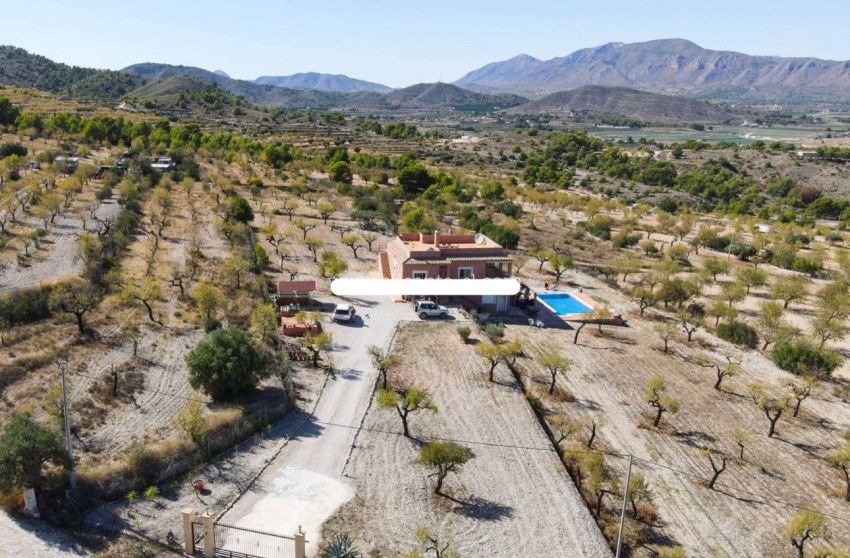 Resale - Villa -
Hondón de las Nieves - HONDON DE LAS NIEVES