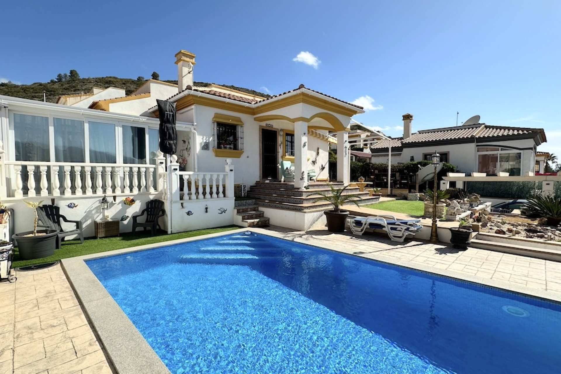 Resale - Villa -
Hondón de las Nieves - HONDON DE LAS NIEVES