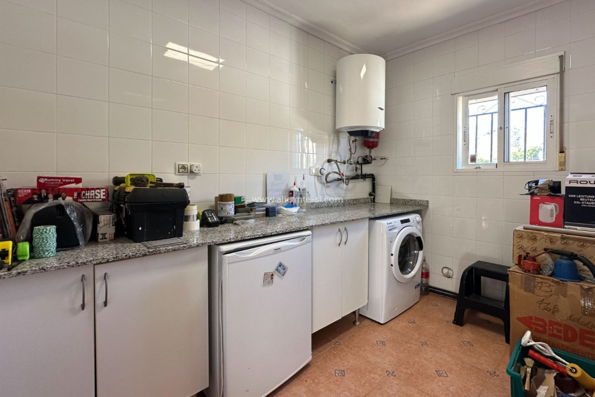 Resale - Villa -
Hondón de las Nieves - Pueblo