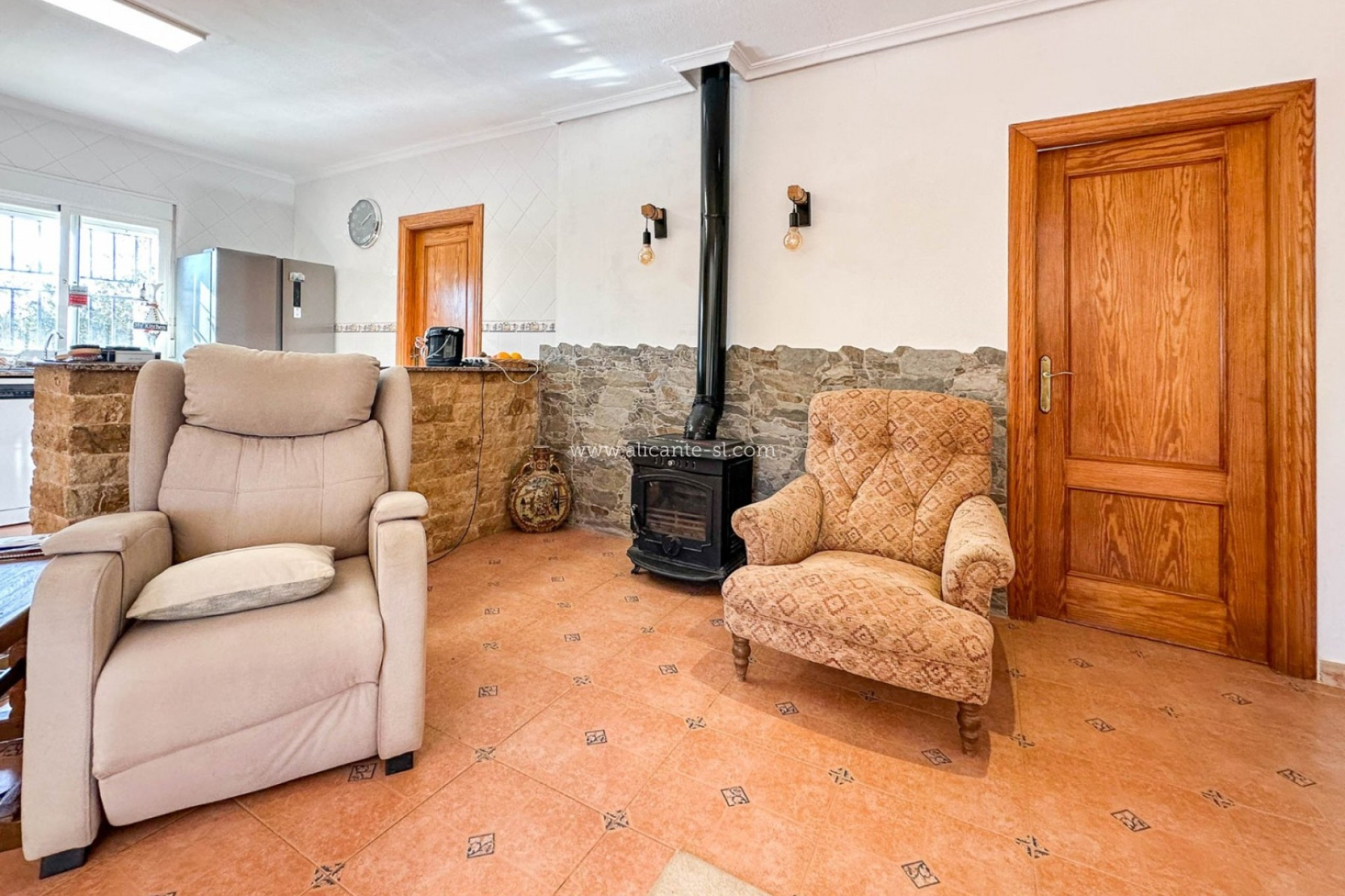 Resale - Villa -
Hondón de las Nieves - Pueblo