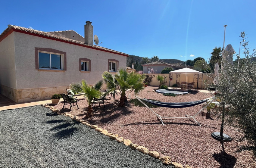 Resale - Villa -
Hondón de las Nieves - Urbaniz La Montañosa