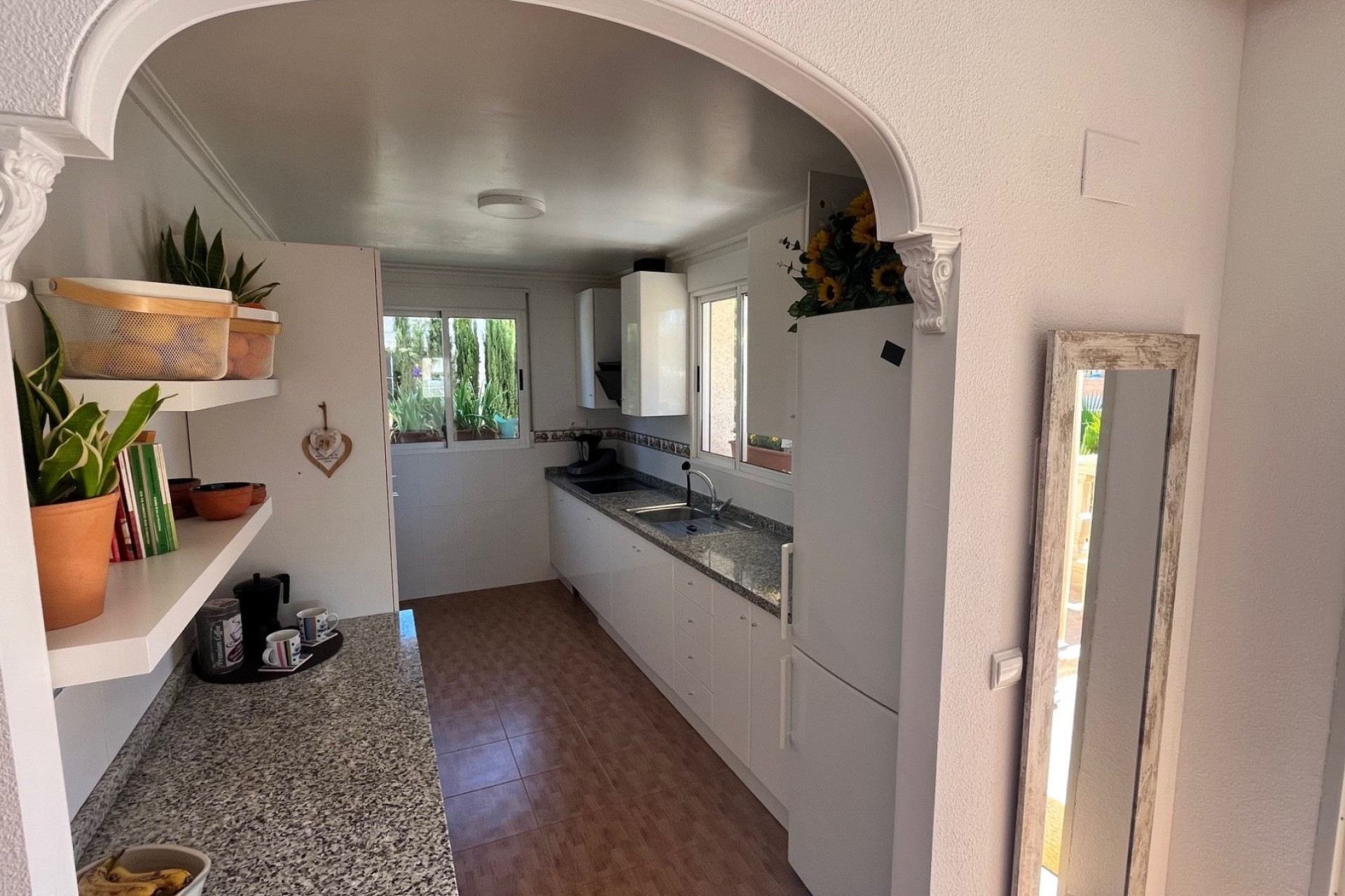 Resale - Villa -
Hondón de las Nieves - Urbaniz La Montañosa