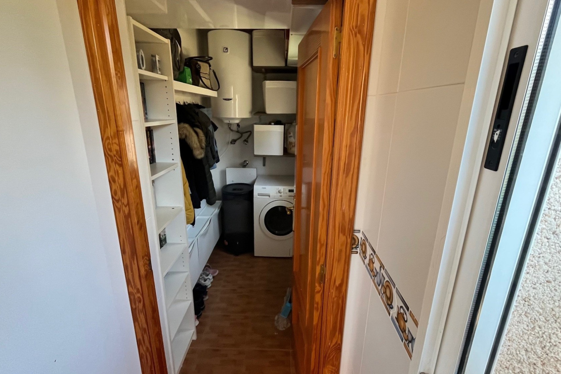 Resale - Villa -
Hondón de las Nieves - Urbaniz La Montañosa