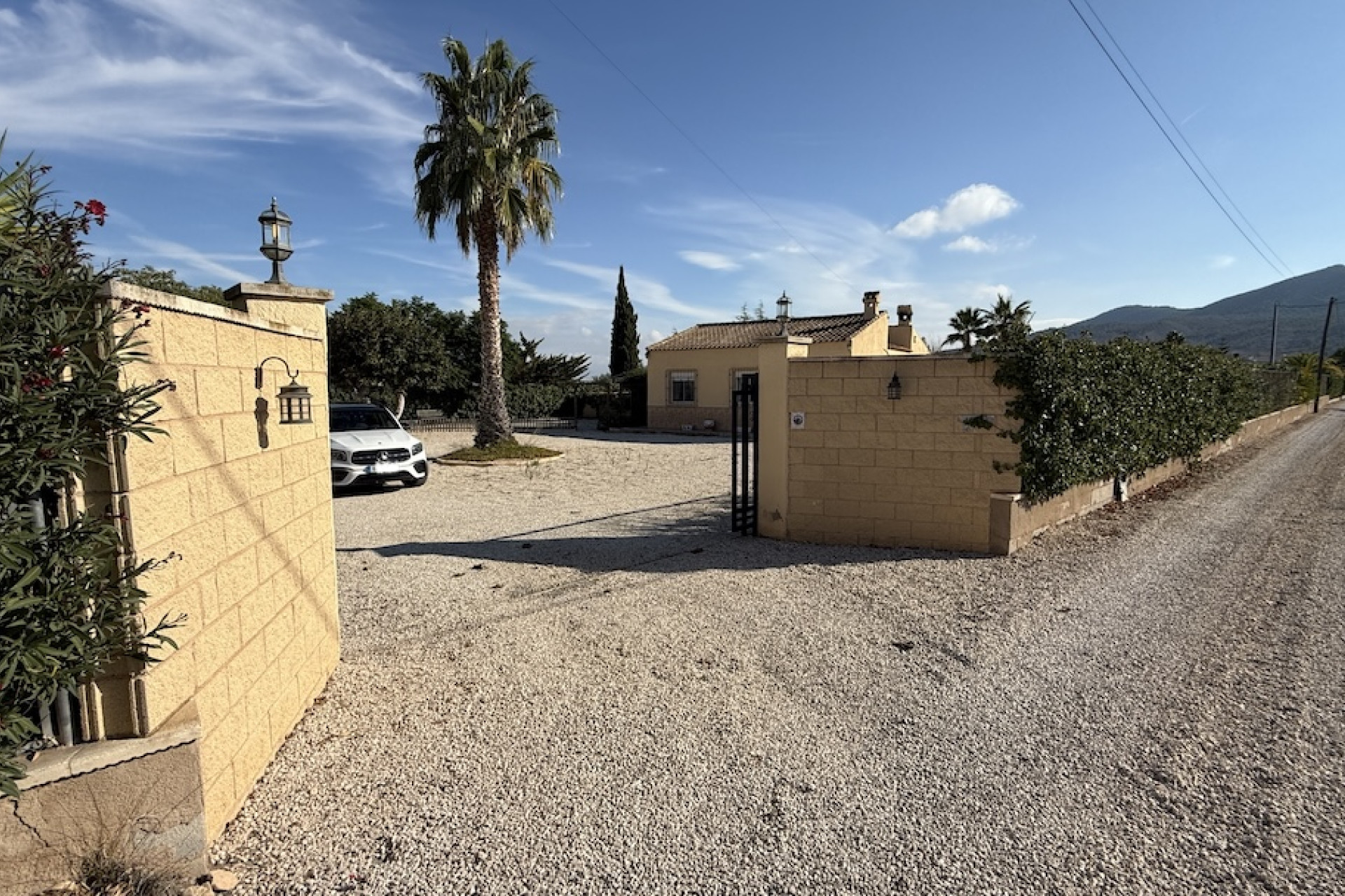 Resale - Villa -
Hondón de los Fráiles - HONDON DE LOS FRAILES