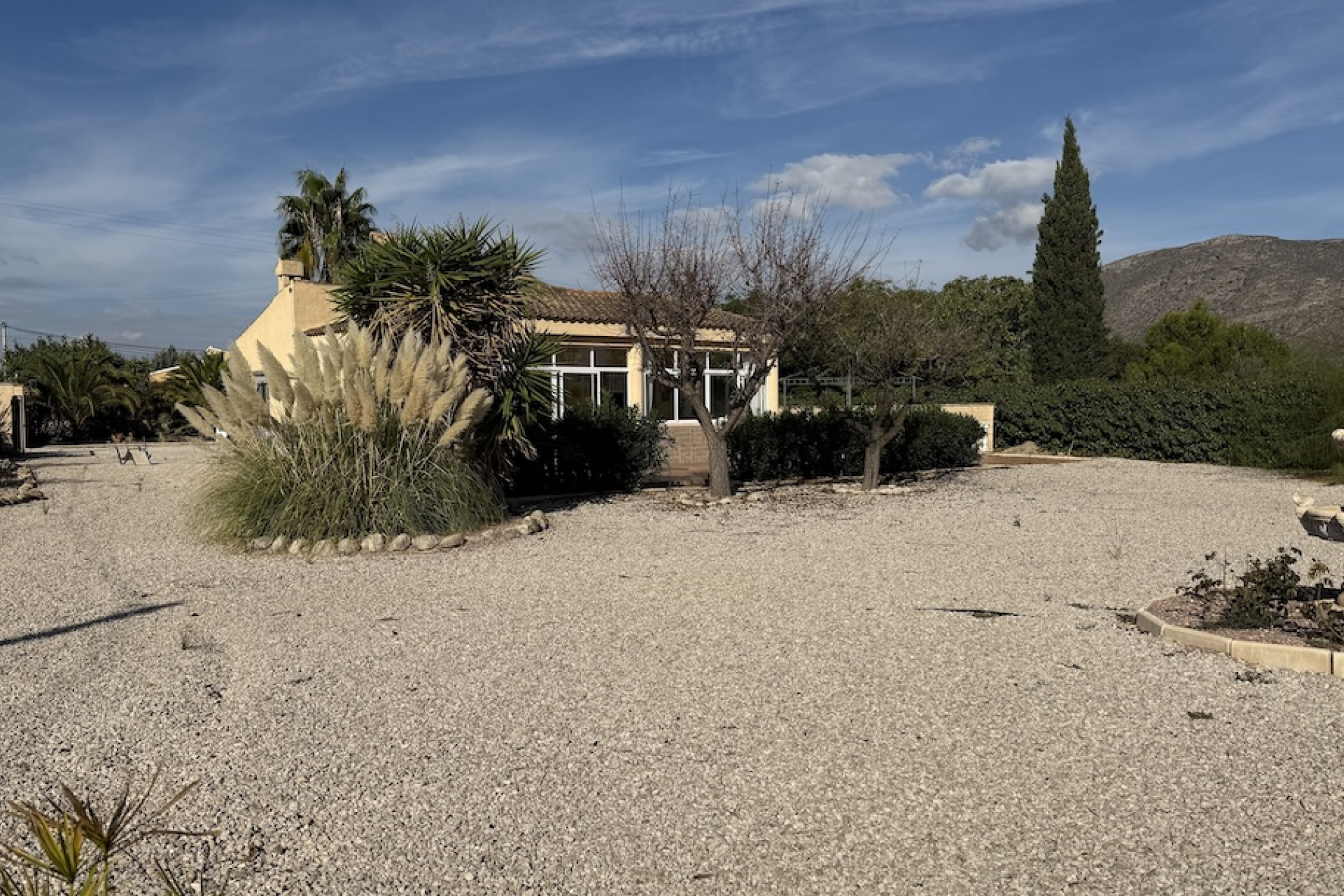 Resale - Villa -
Hondón de los Fráiles - HONDON DE LOS FRAILES