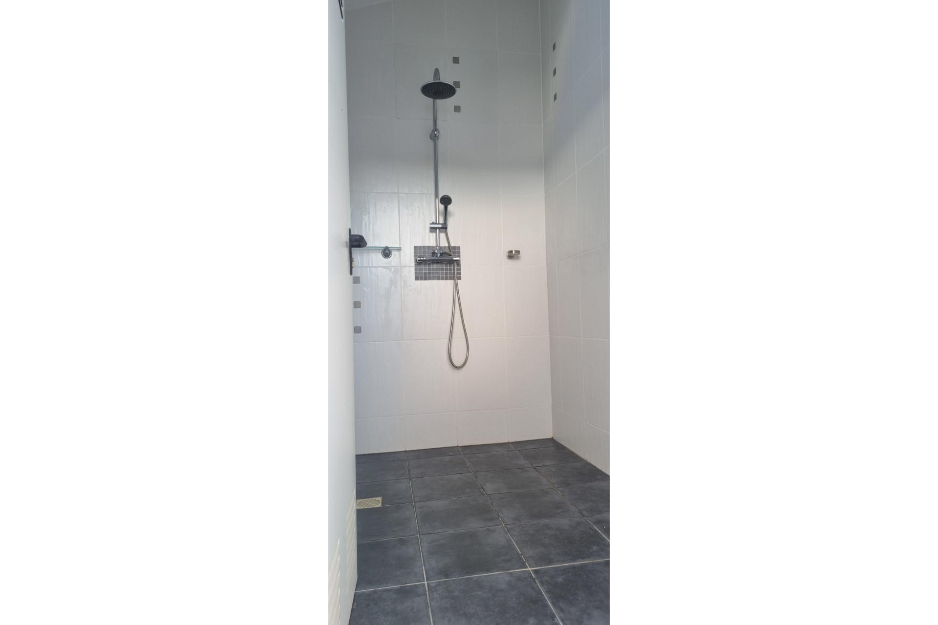 Resale - Villa -
Hondón de los Fráiles - HONDON DE LOS FRAILES