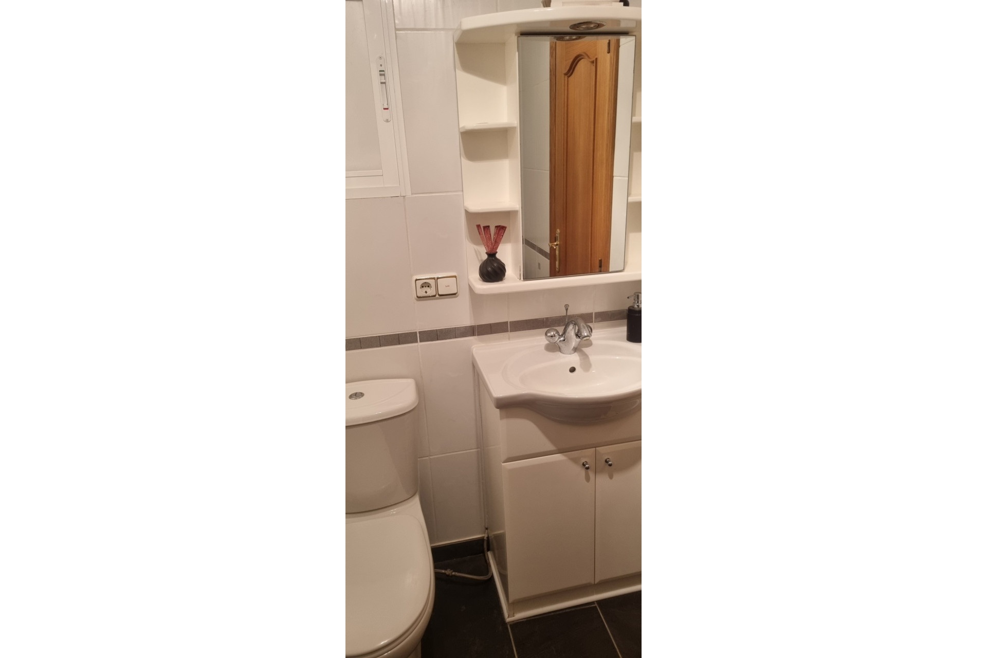 Resale - Villa -
Hondón de los Fráiles - HONDON DE LOS FRAILES