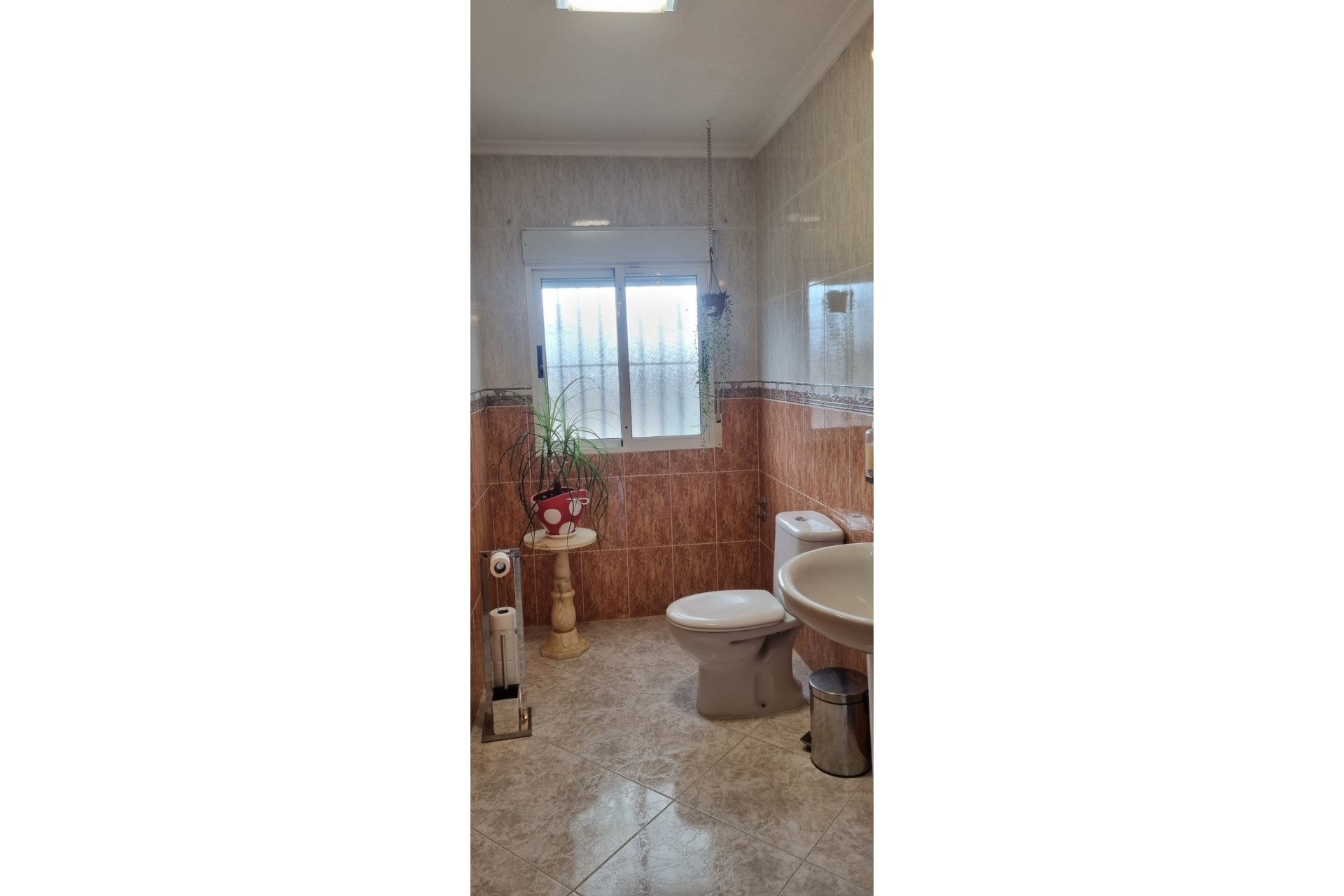 Resale - Villa -
Hondón de los Fráiles - HONDON DE LOS FRAILES