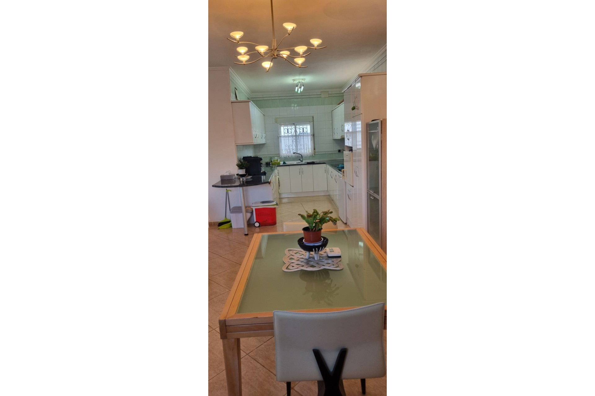 Resale - Villa -
Hondón de los Fráiles - HONDON DE LOS FRAILES