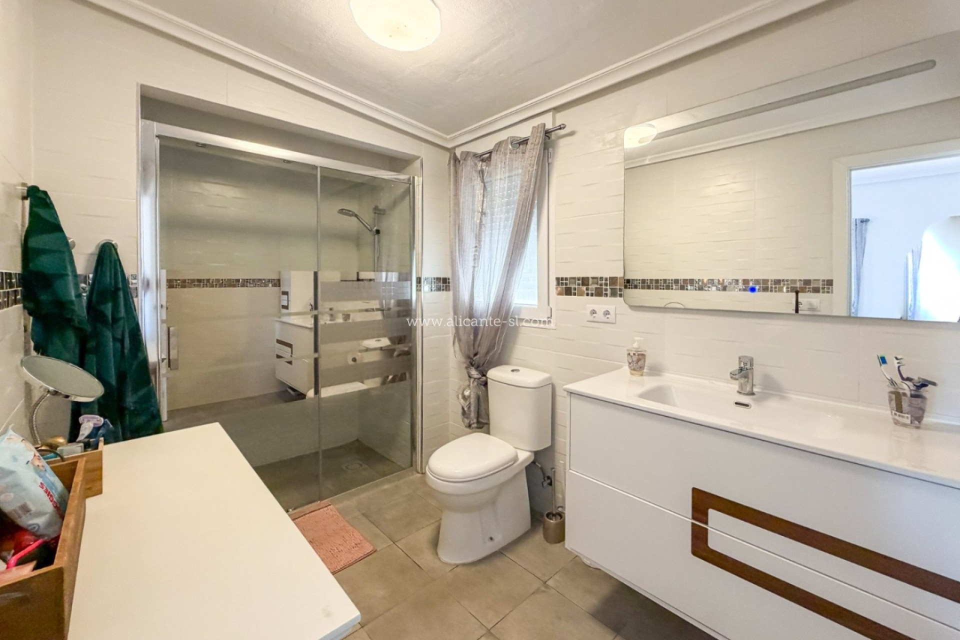 Resale - Villa -
Hondón de los Fráiles - HONDON DE LOS FRAILES