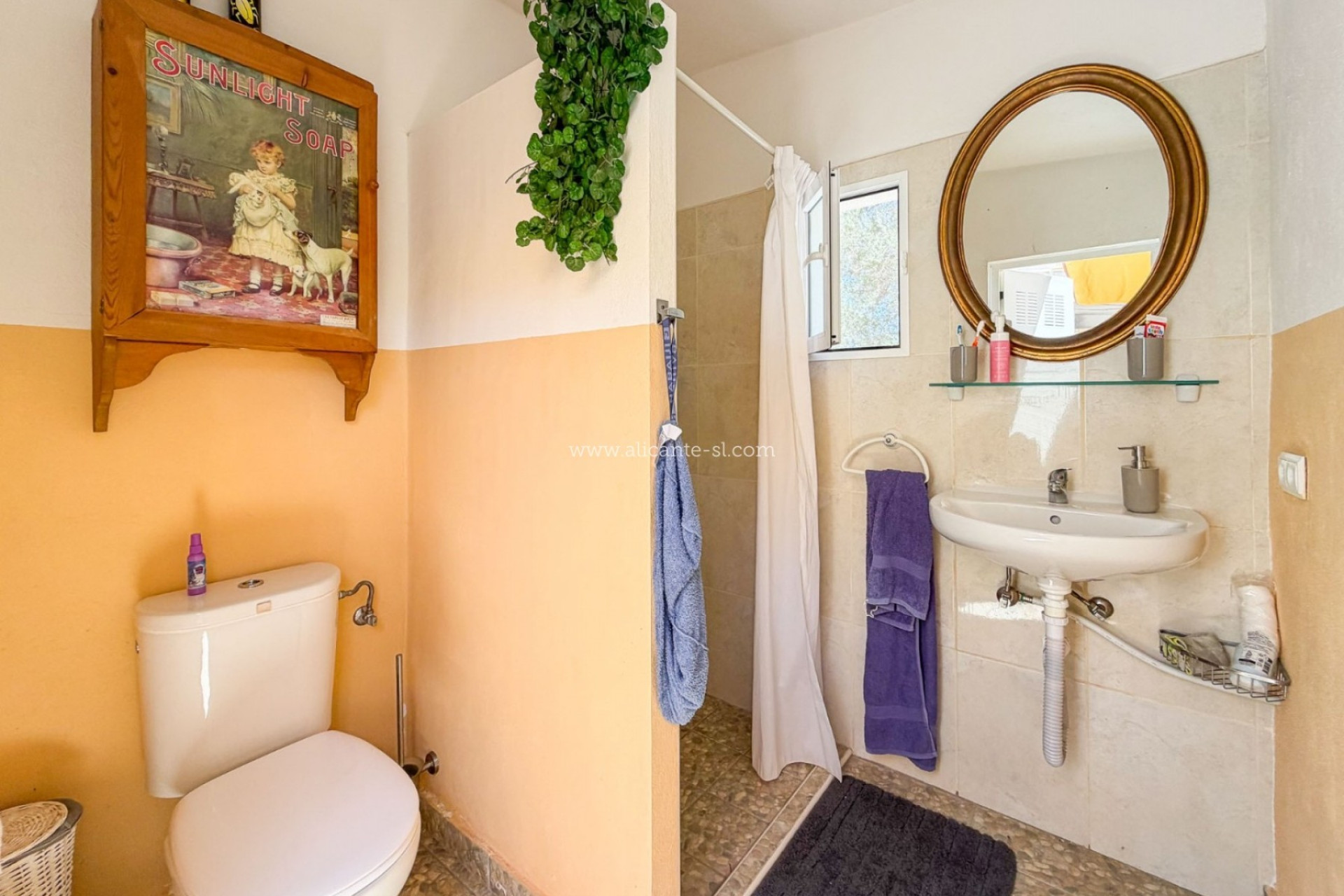 Resale - Villa -
Hondón de los Fráiles - HONDON DE LOS FRAILES