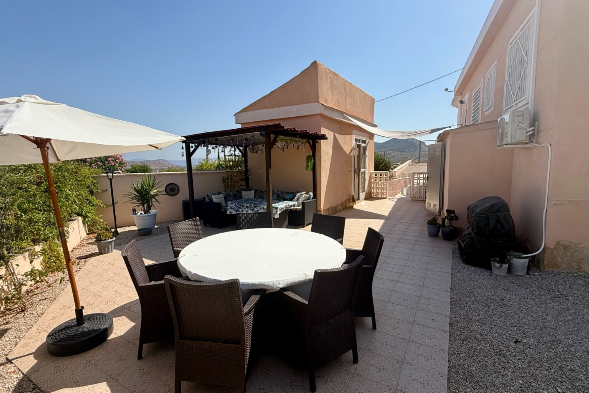 Resale - Villa -
Hondón de los Fráiles