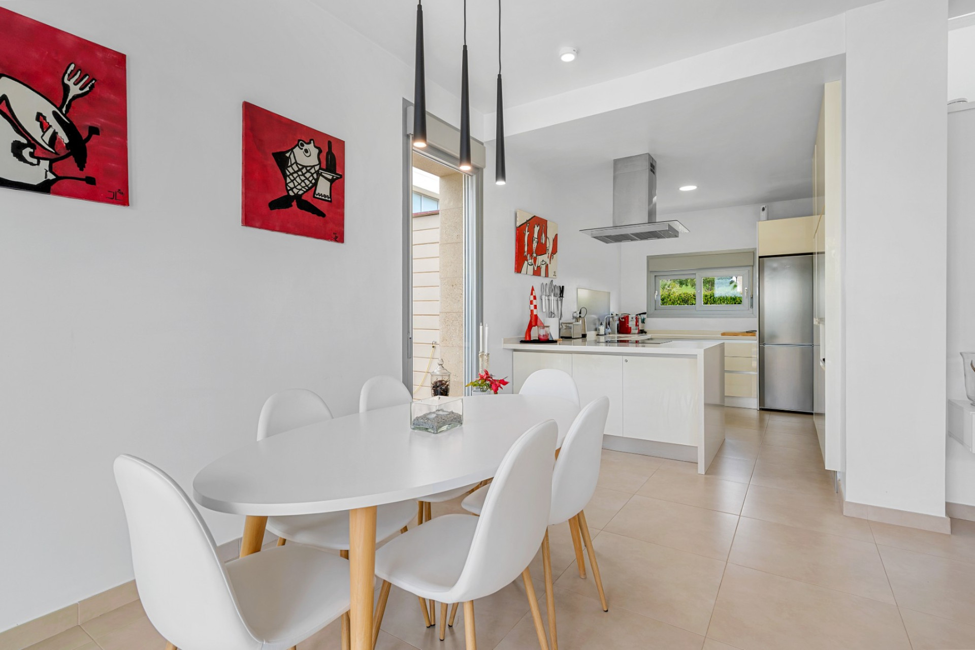 Resale - Villa -
Jacarilla - Vistabella