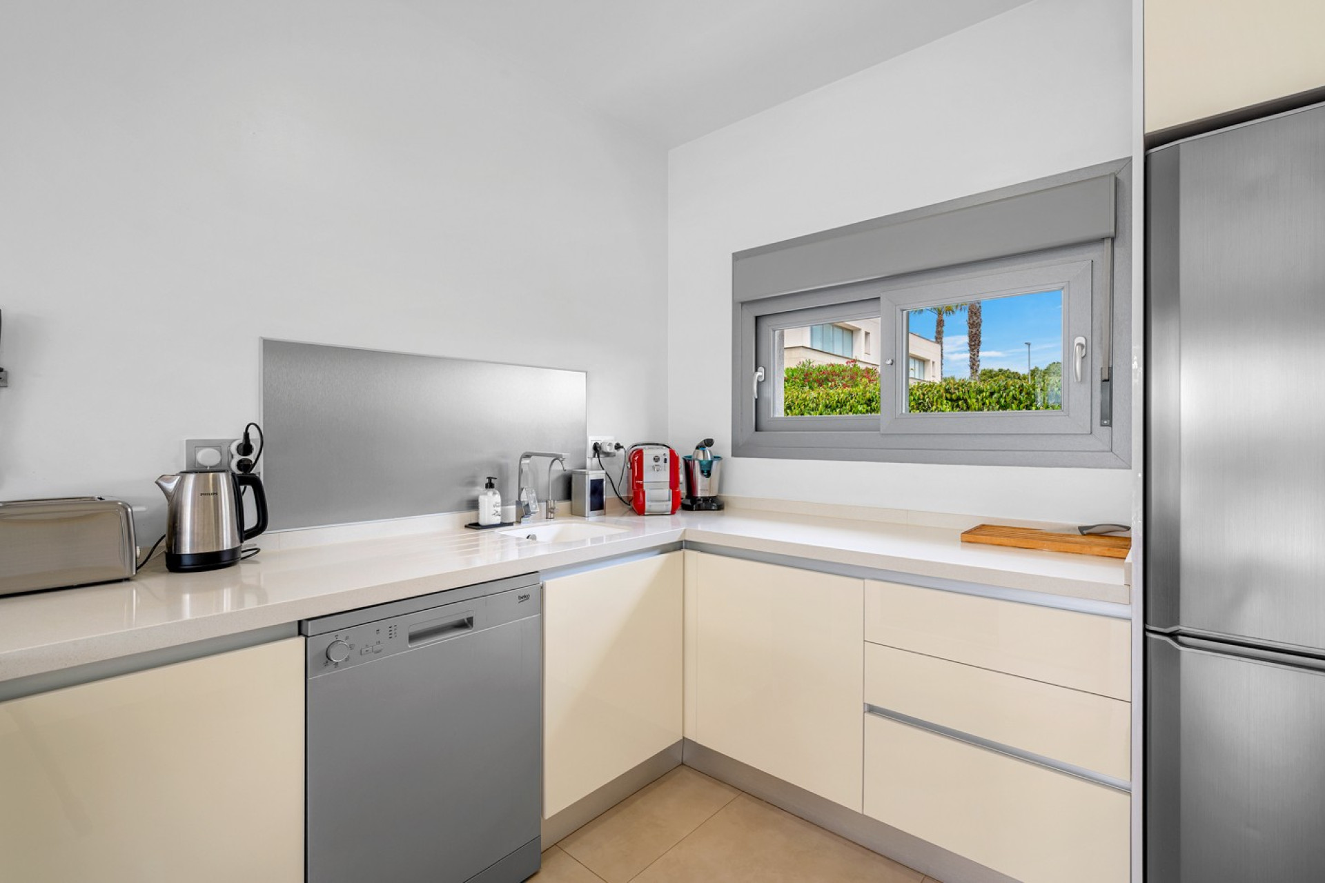 Resale - Villa -
Jacarilla - Vistabella