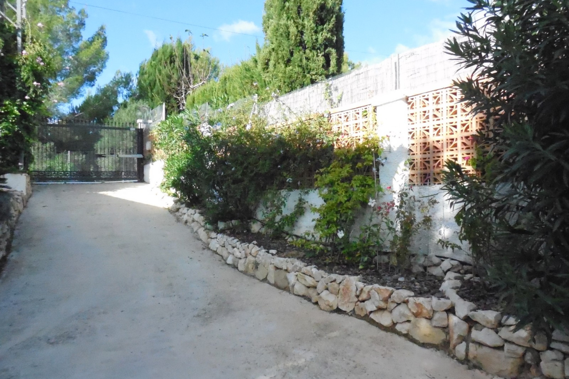 Resale - Villa -
Jávea - Cansalades