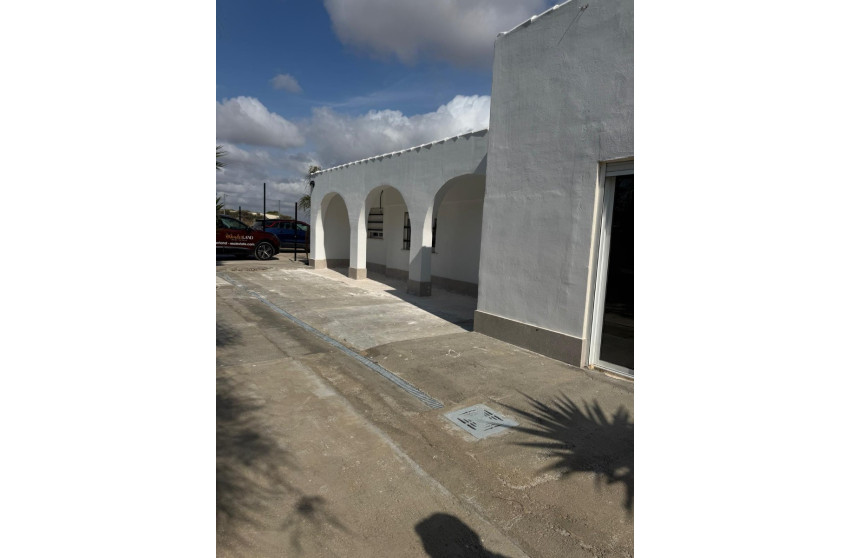 Resale - Villa -
La Marina del Pinet - La Marina