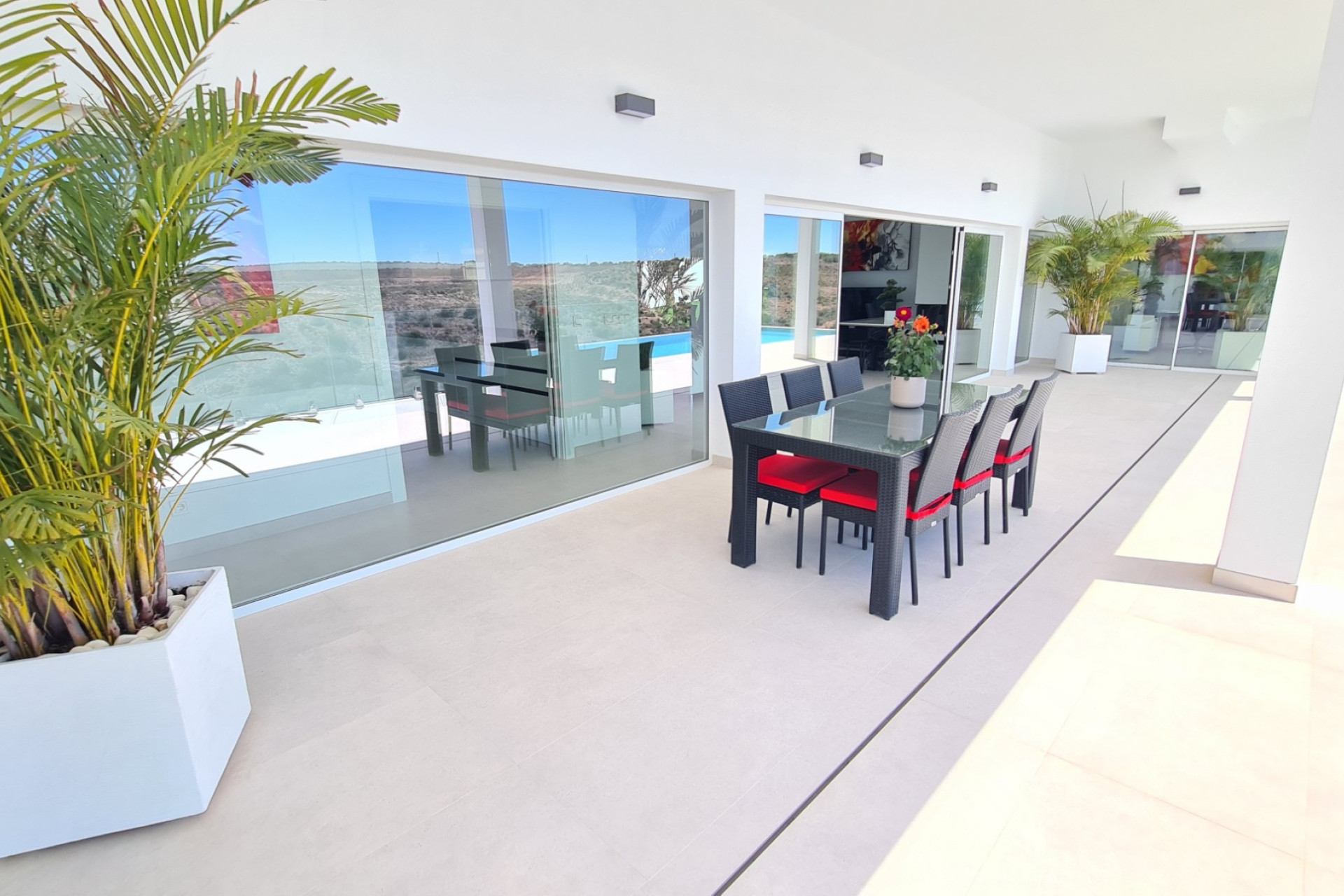 Resale - Villa -
La Marina