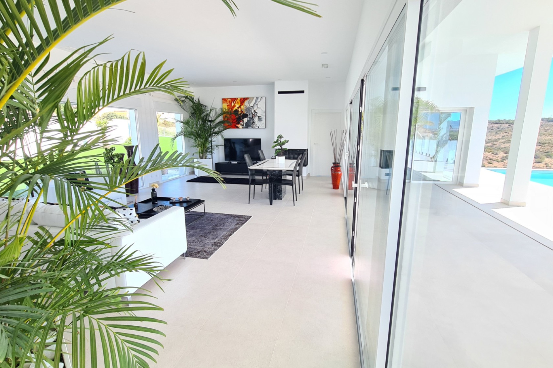 Resale - Villa -
La Marina