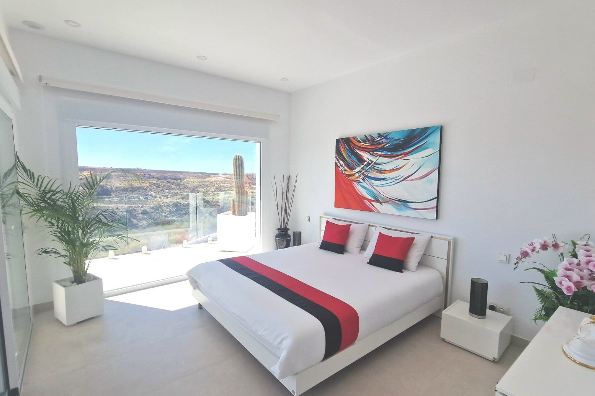 Resale - Villa -
La Marina