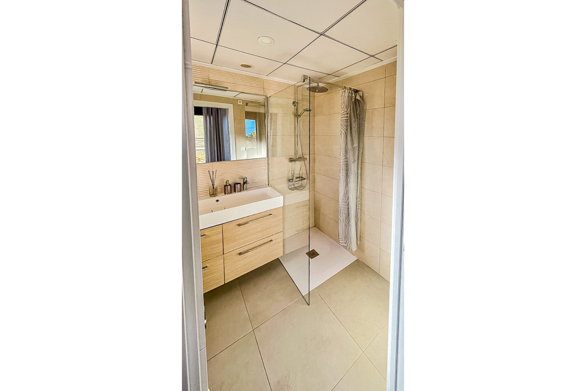 Resale - Villa -
La Nucía - Montebello