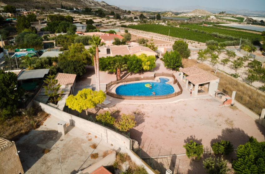 Resale - Villa -
La Romana - Inland