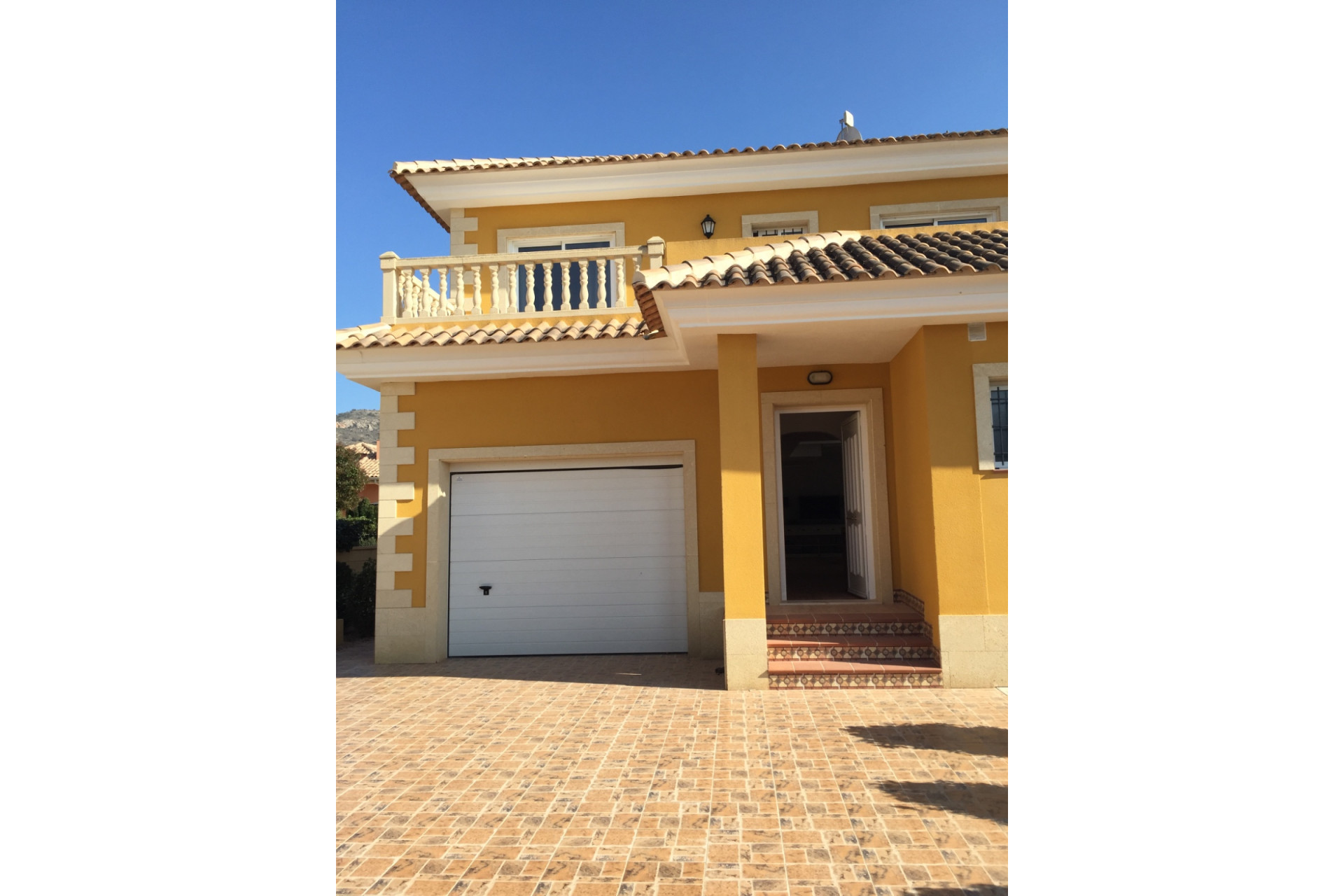 Resale - Villa -
La Romana - LA ROMANA