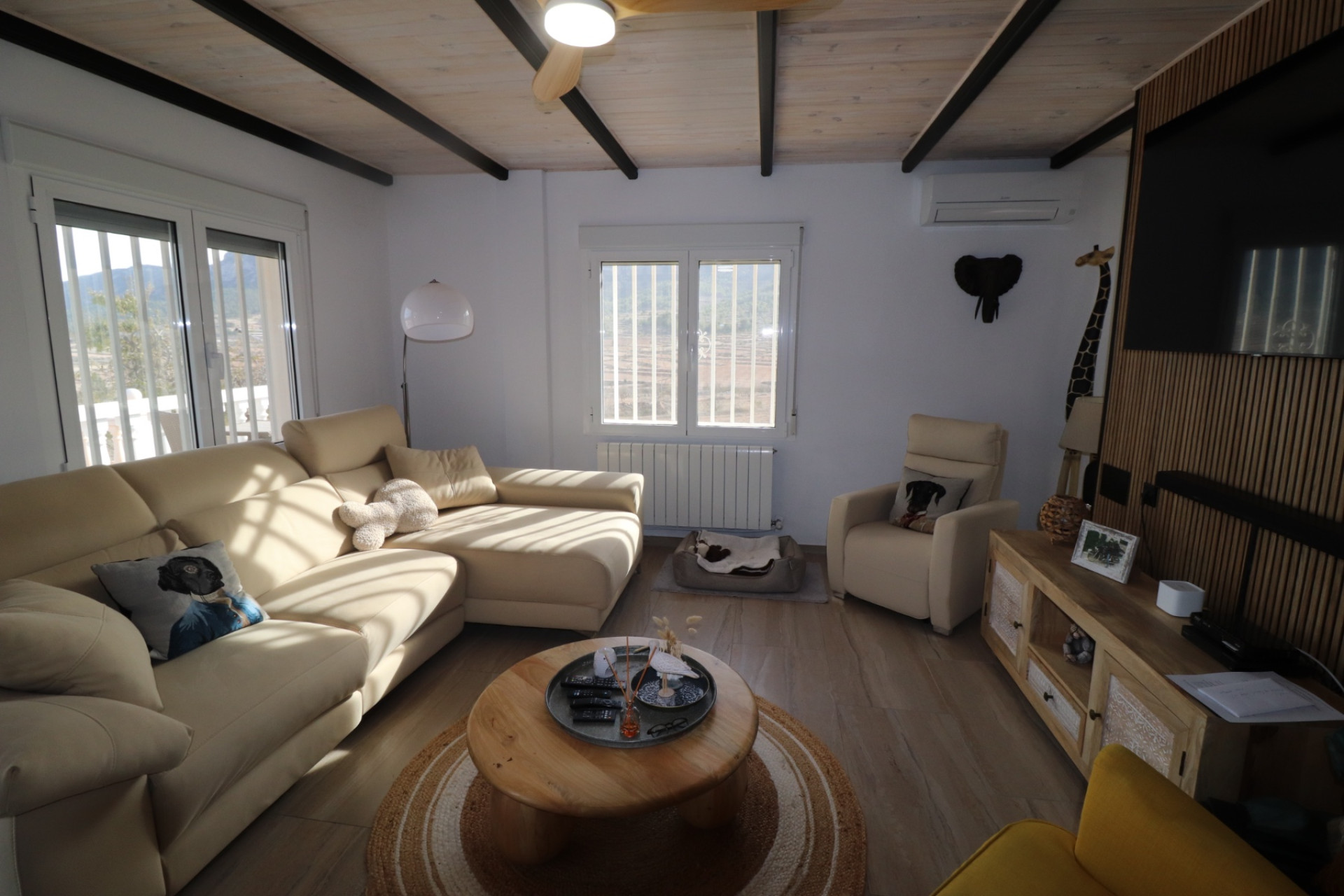 Resale - Villa -
La Romana