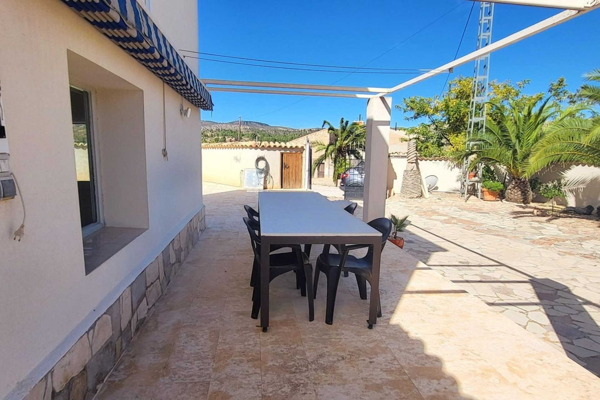 Resale - Villa -
La Romana