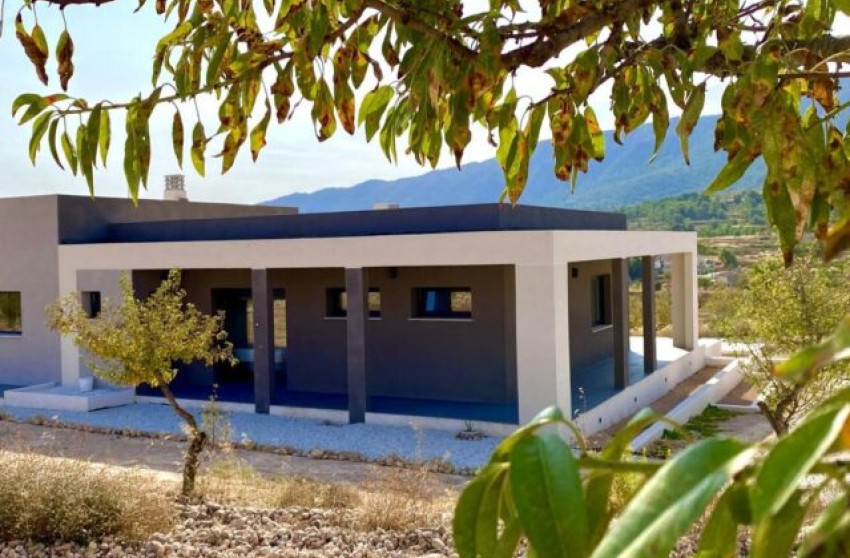 Resale - Villa -
La Romana