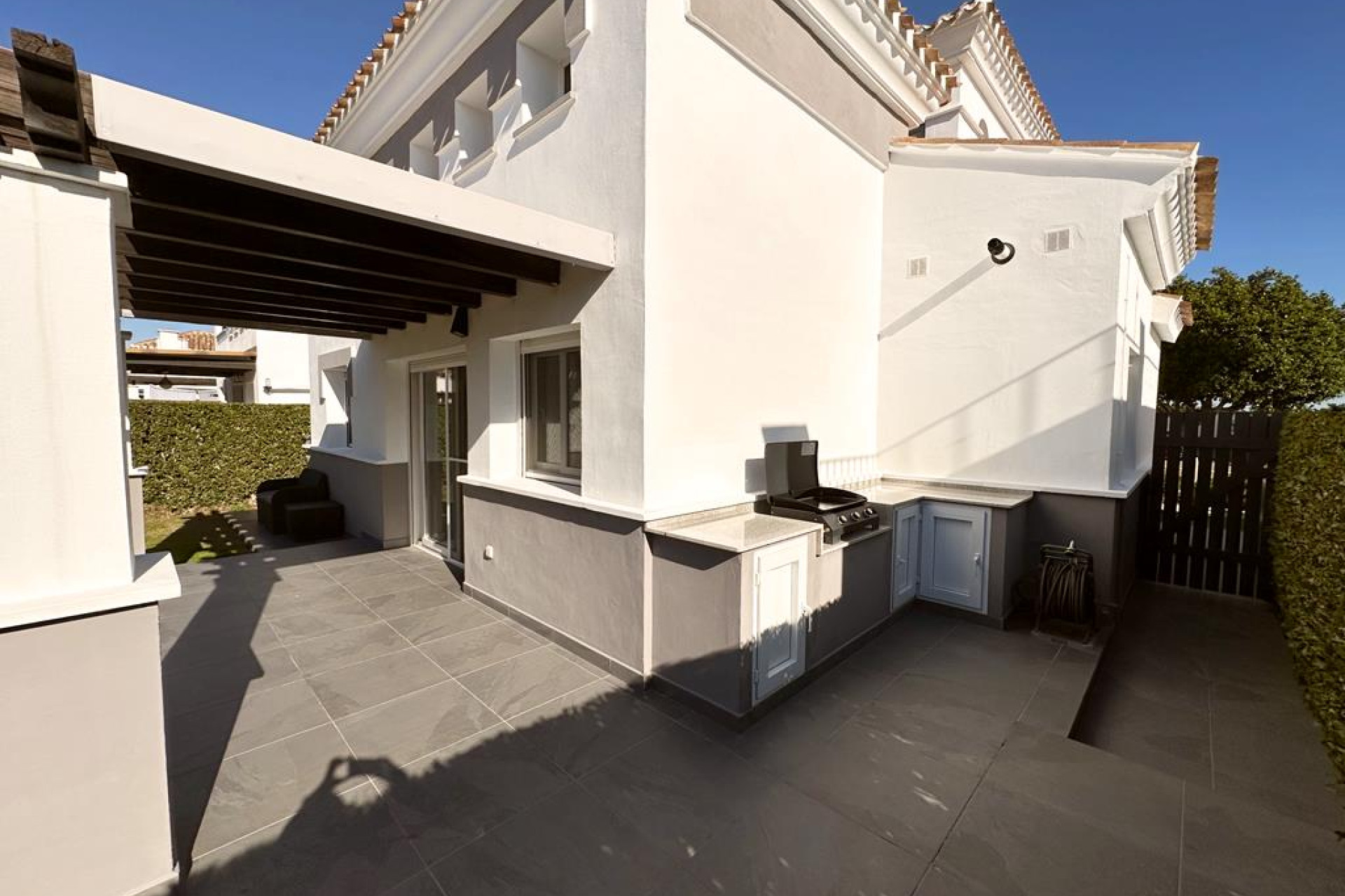 Resale - Villa -
La Torre Golf Resort - Inland