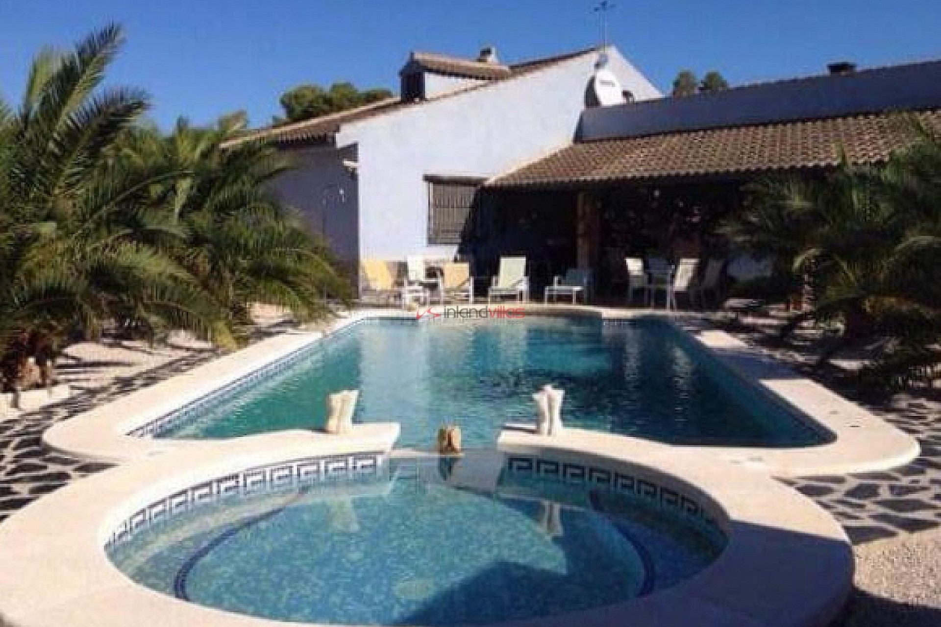 Resale - Villa -
La Zarza