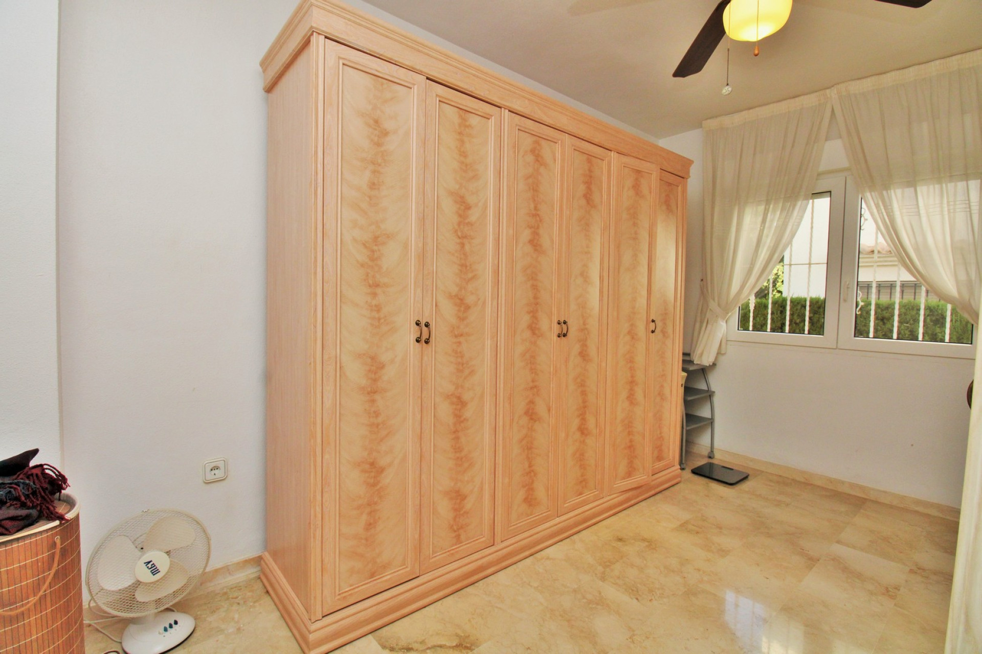 Resale - Villa -
Las Ramblas