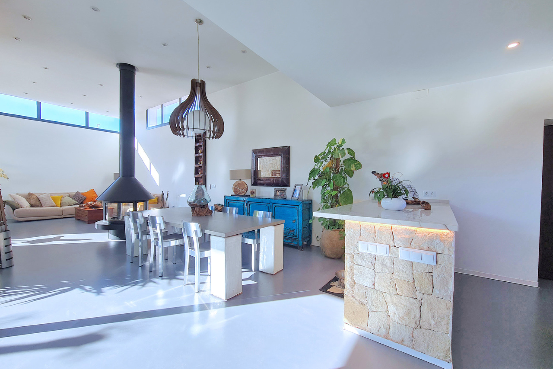 Resale - Villa -
Los Alcazares