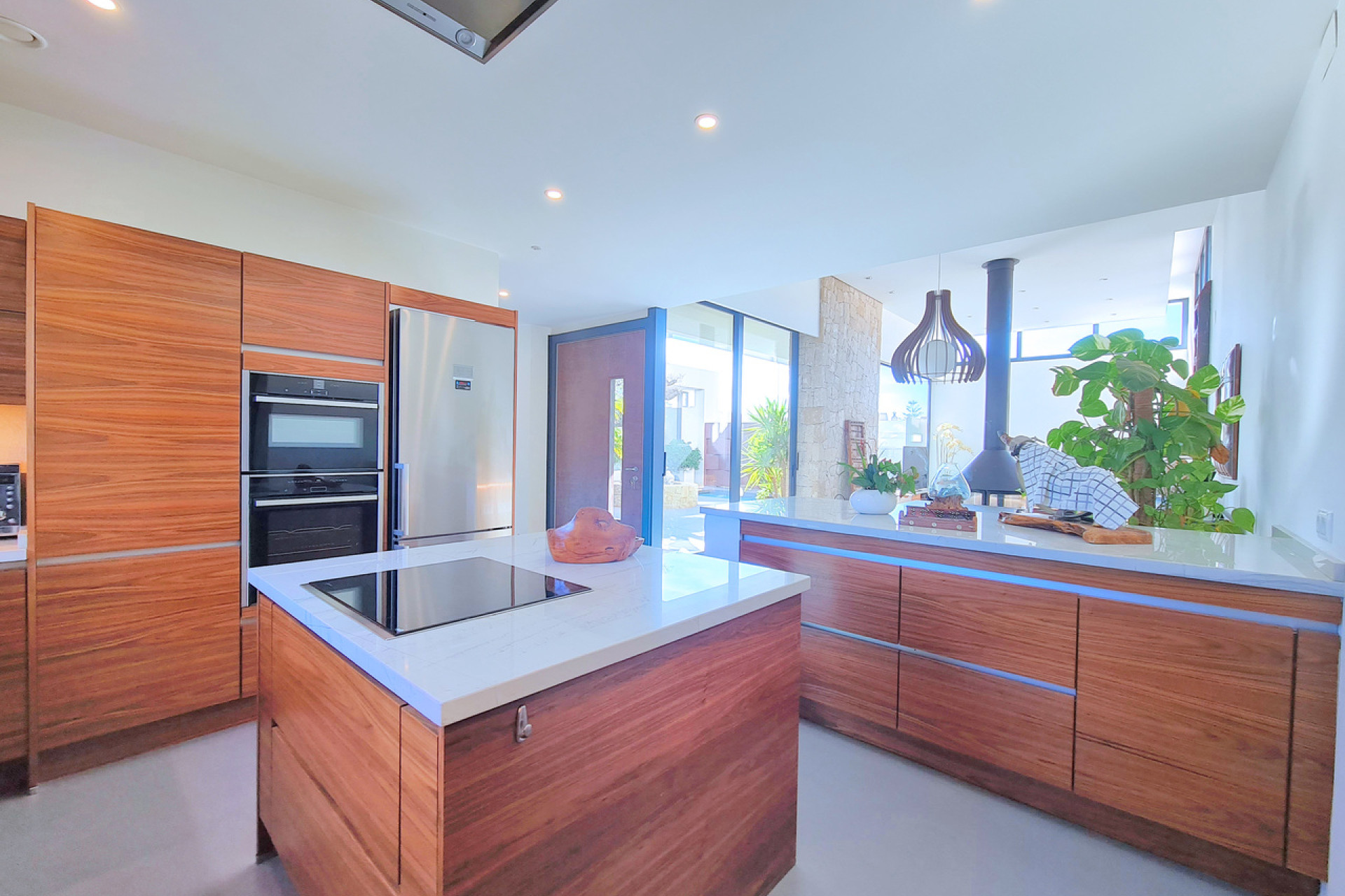 Resale - Villa -
Los Alcazares