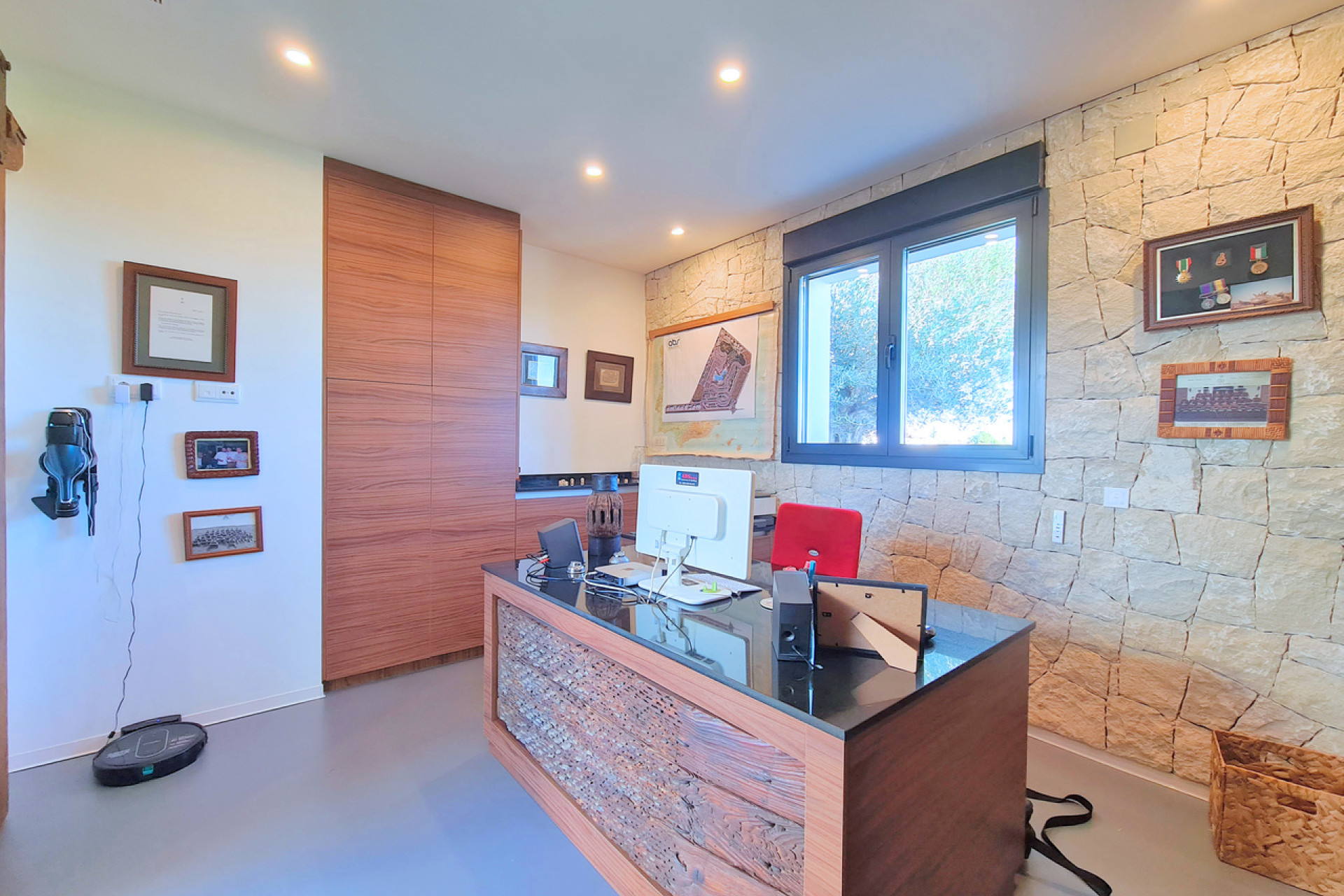 Resale - Villa -
Los Alcazares