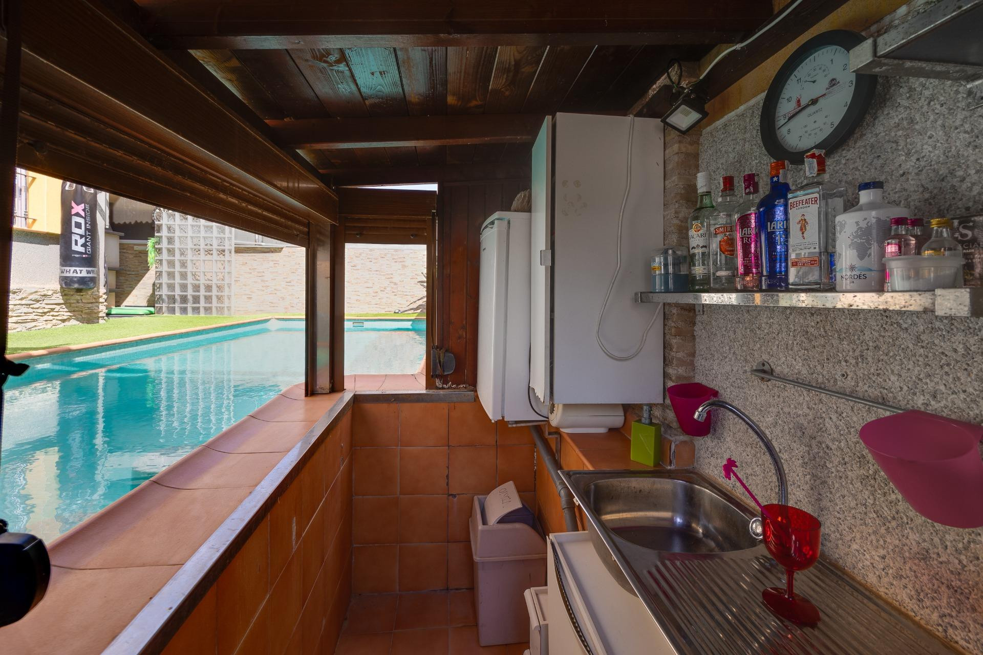 Resale - Villa -
Los Montesinos - La Herrada
