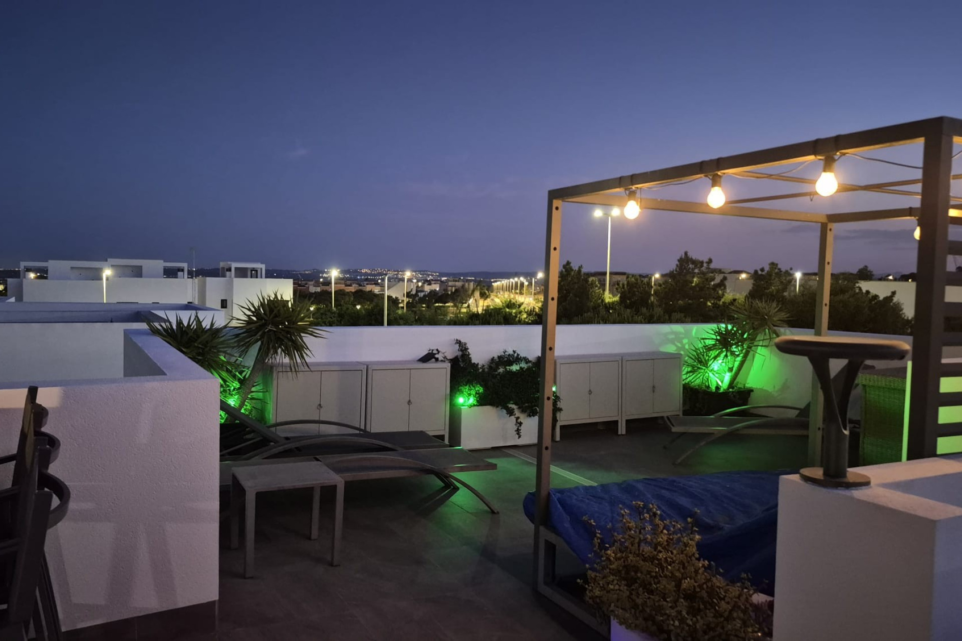 Resale - Villa -
Los Montesinos - La Herrada