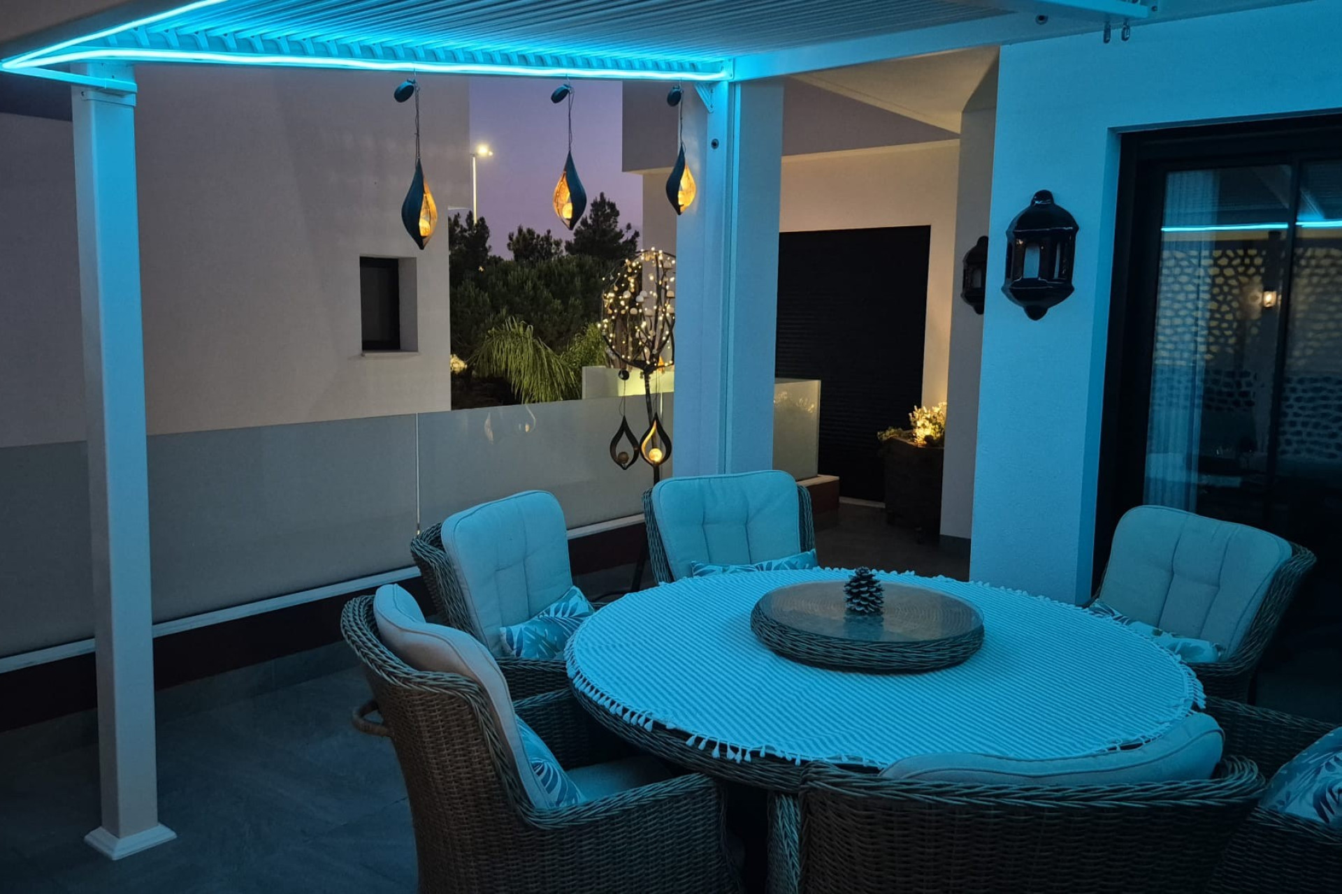 Resale - Villa -
Los Montesinos - La Herrada