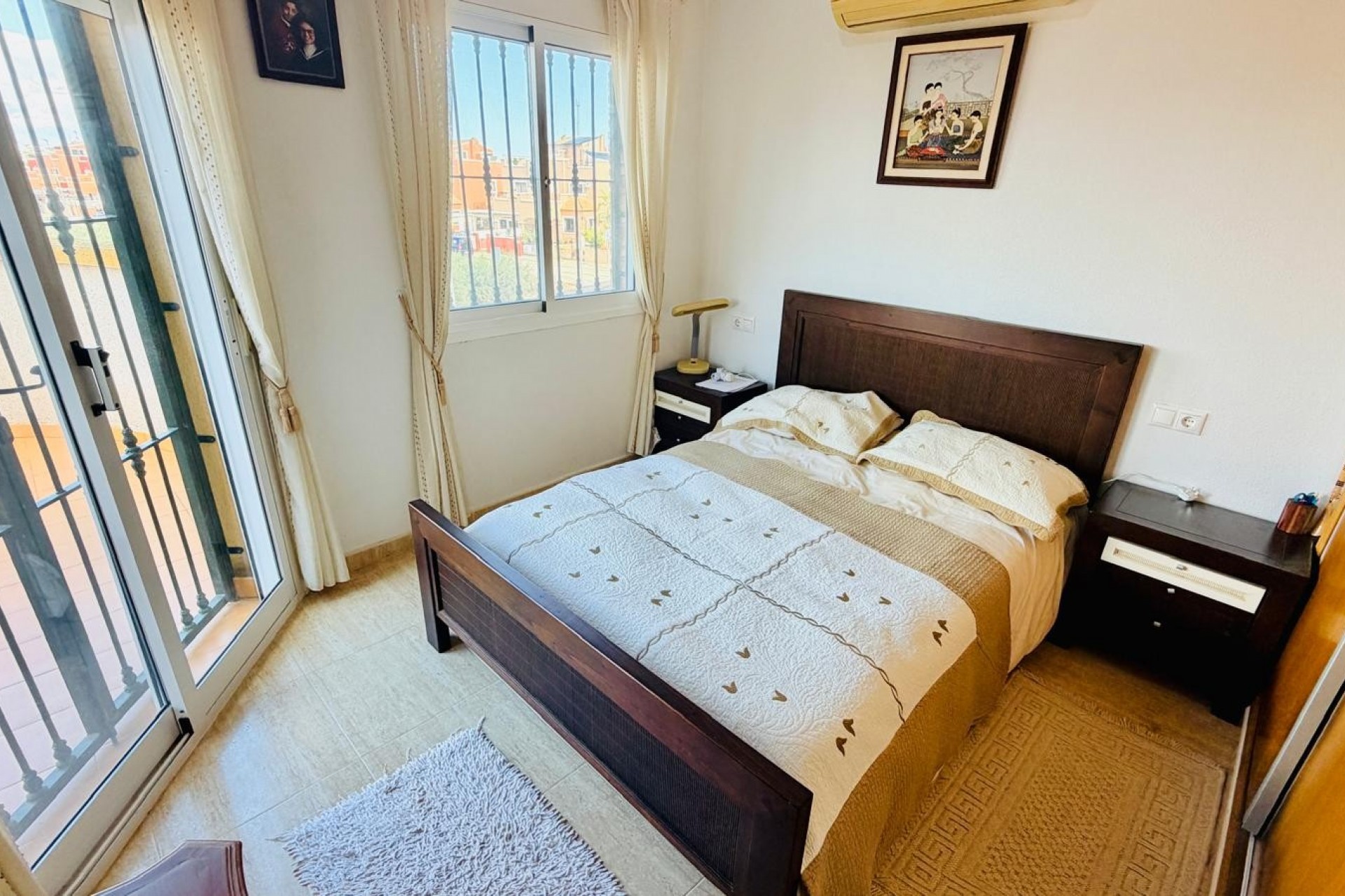 Resale - Villa -
Los Montesinos - La Herrada