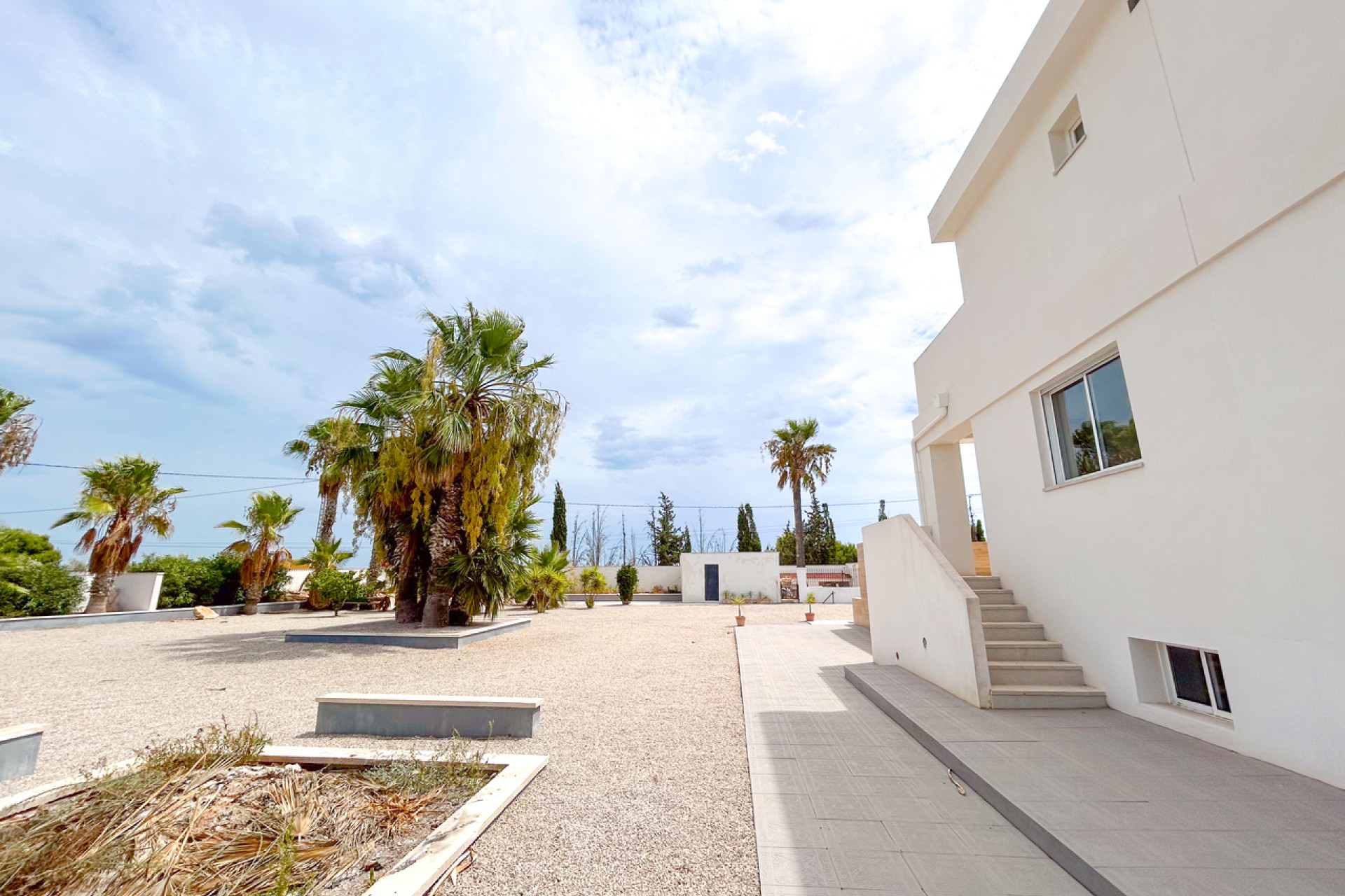 Resale - Villa -
Los Montesinos