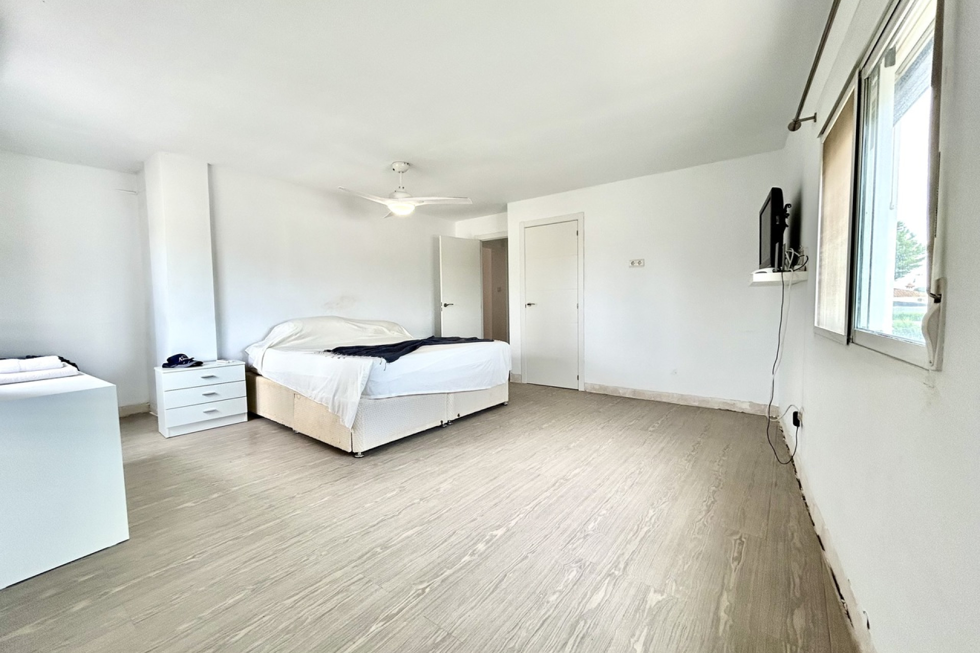 Resale - Villa -
Los Montesinos