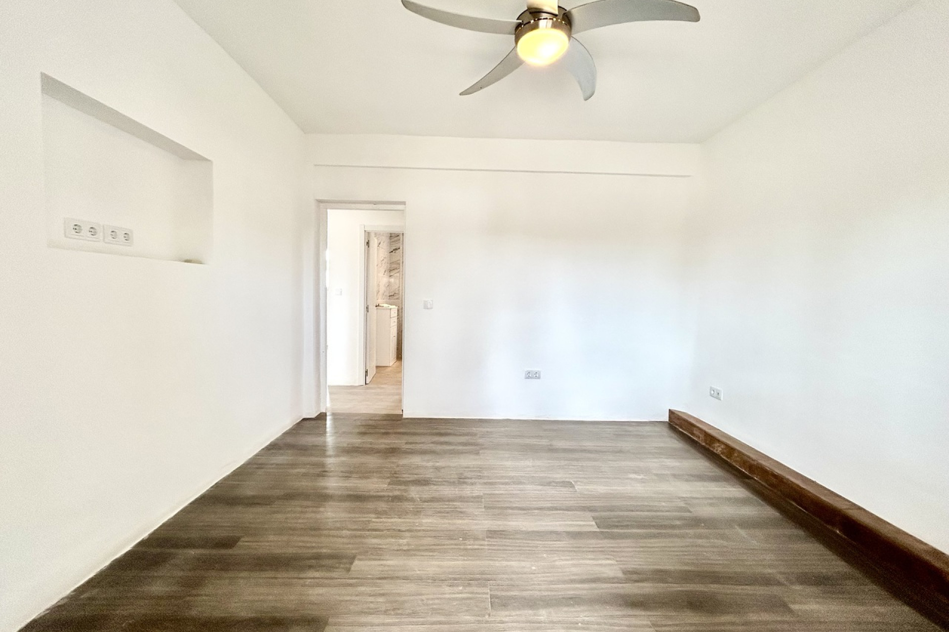 Resale - Villa -
Los Montesinos