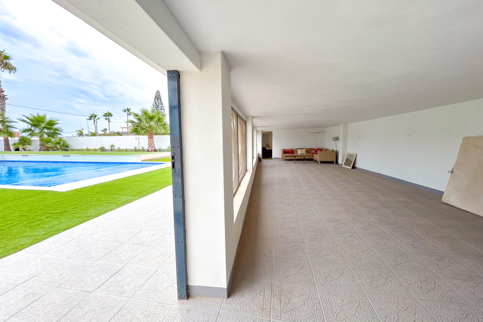 Resale - Villa -
Los Montesinos