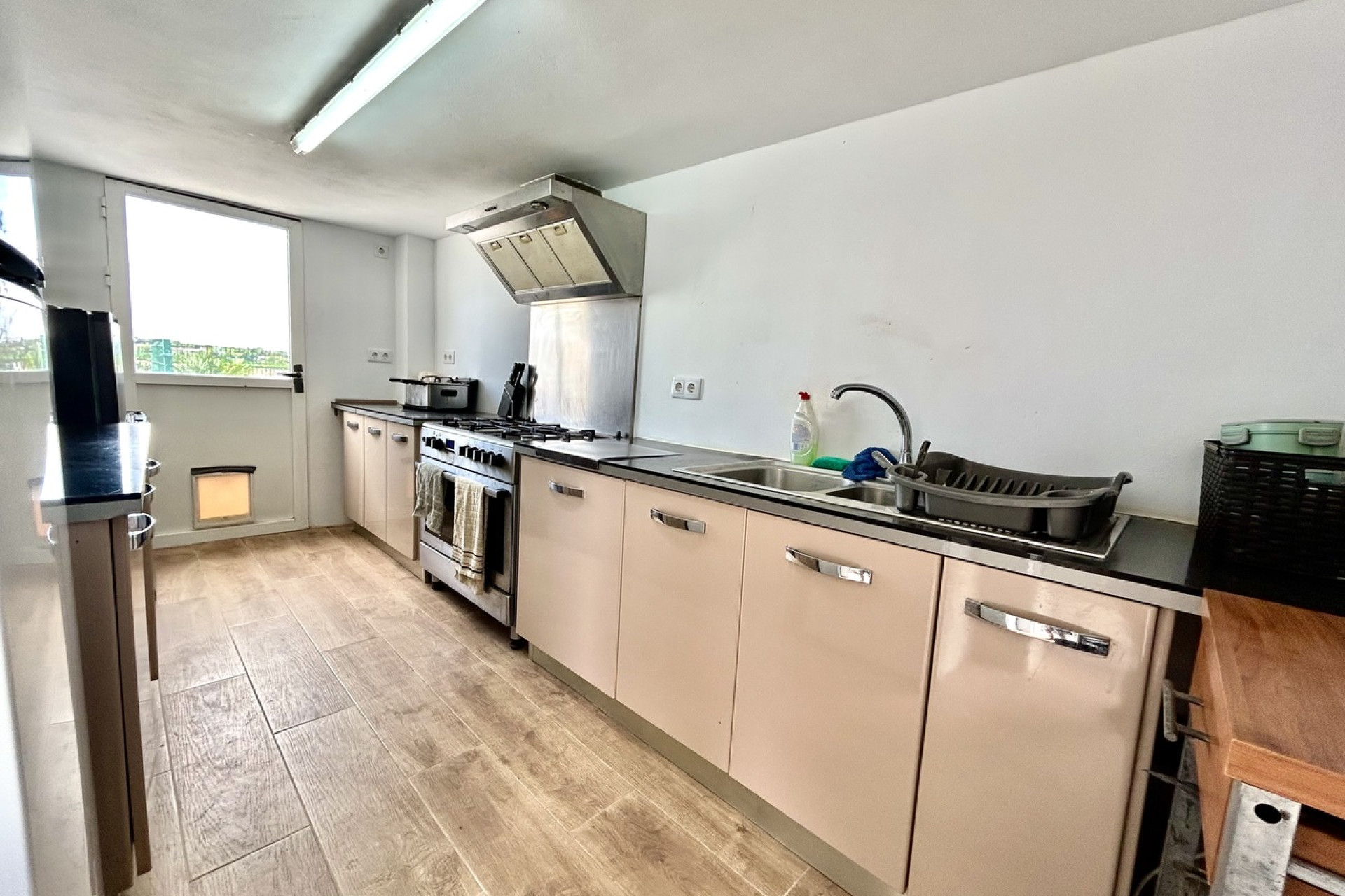 Resale - Villa -
Los Montesinos