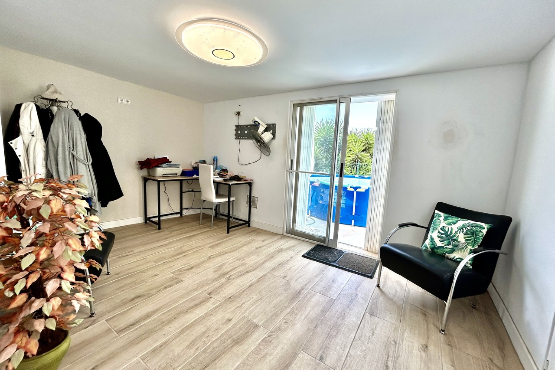 Resale - Villa -
Los Montesinos
