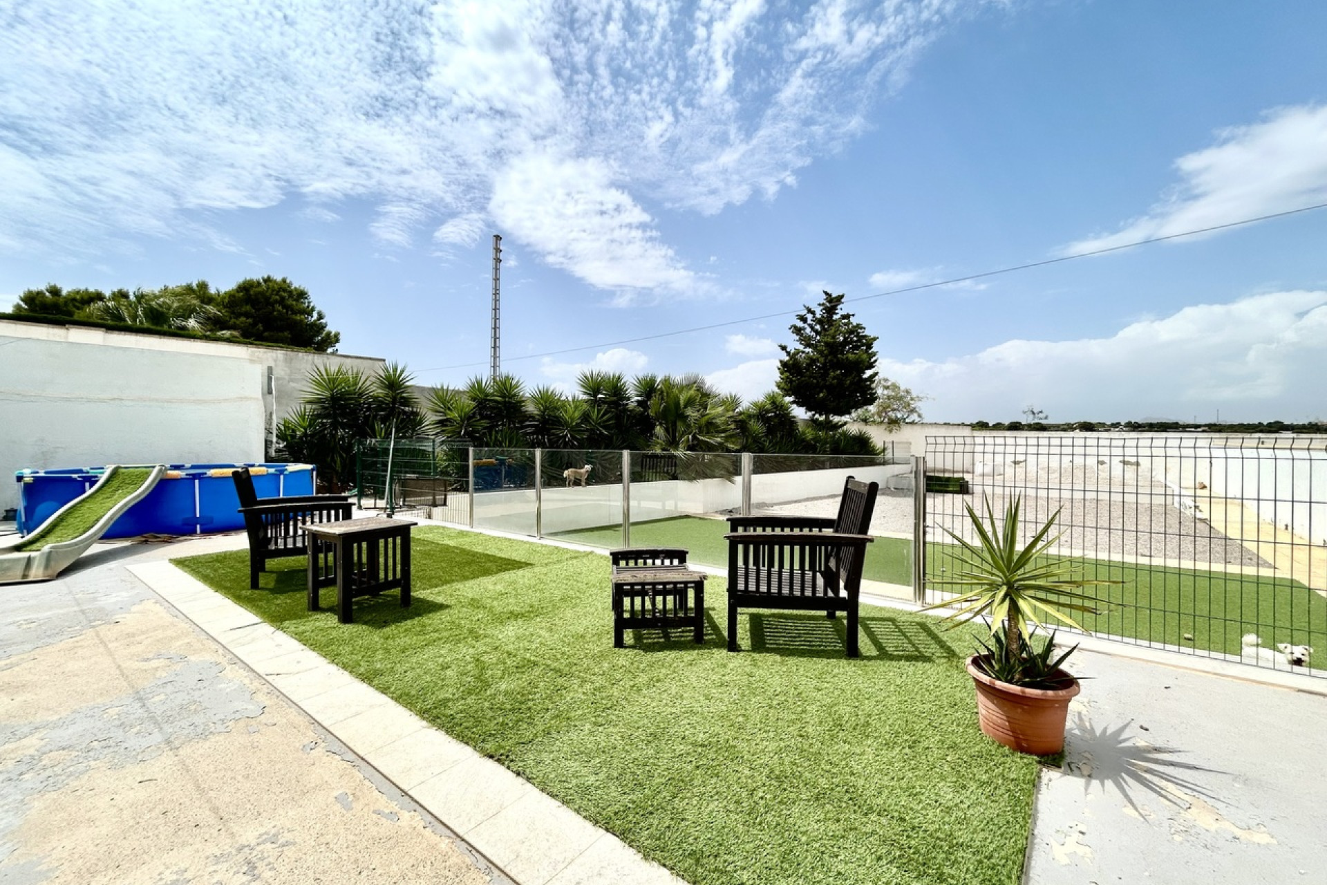 Resale - Villa -
Los Montesinos
