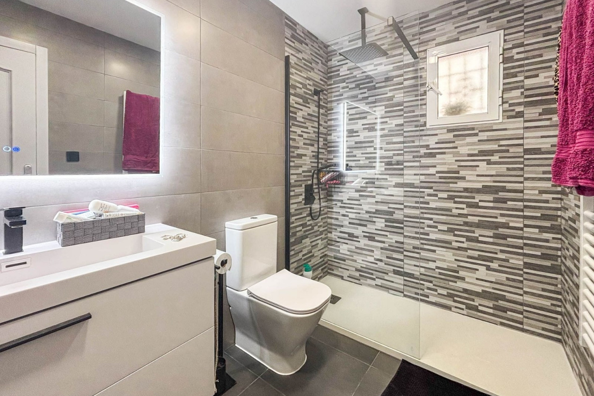 Resale - Villa -
Monforte del Cid