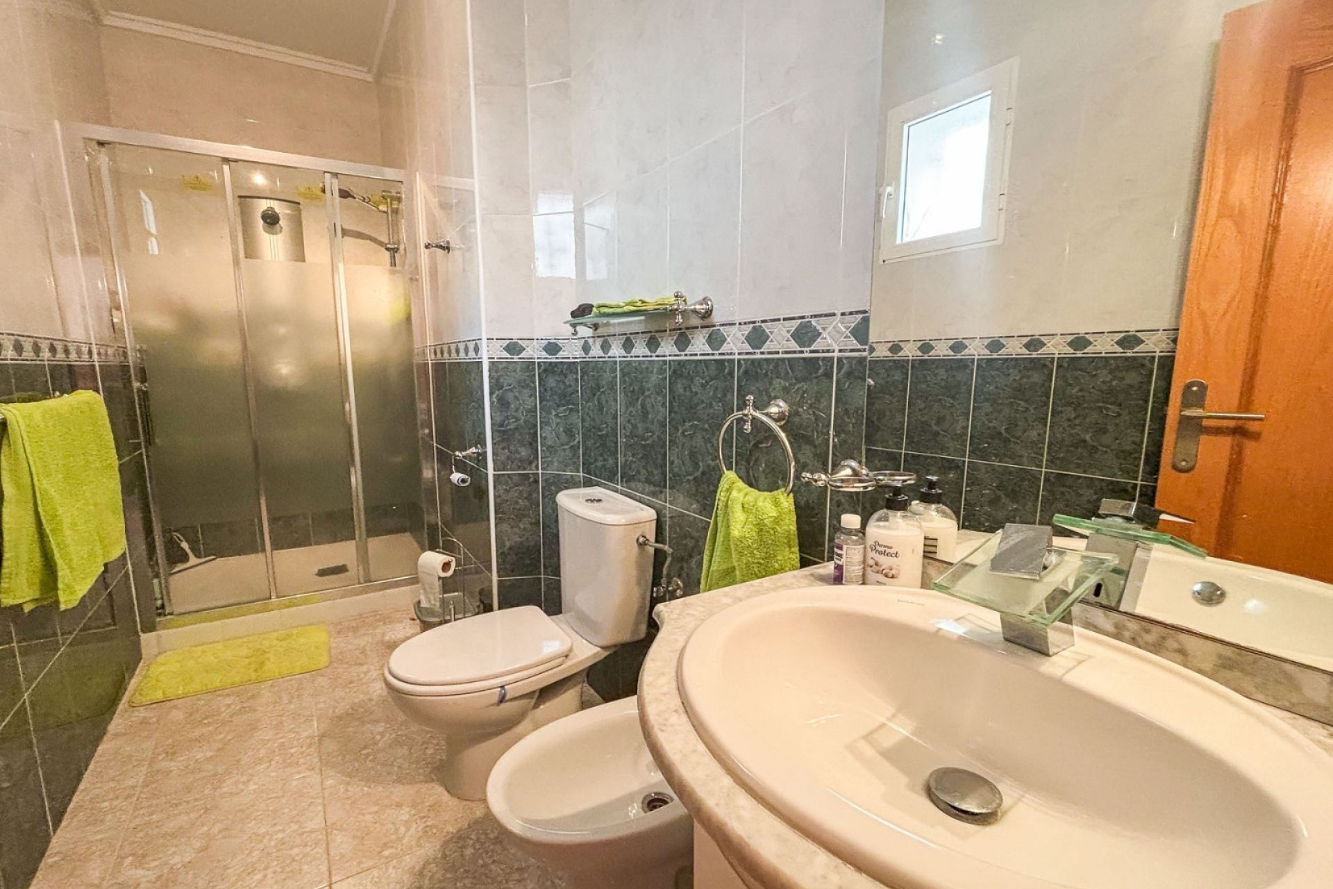 Resale - Villa -
Monforte del Cid