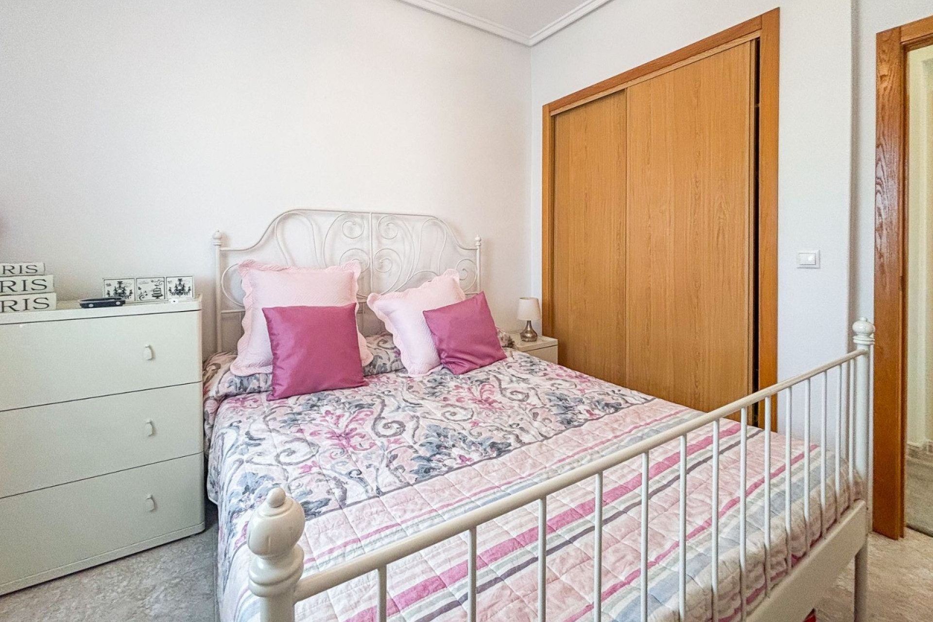 Resale - Villa -
Monforte del Cid