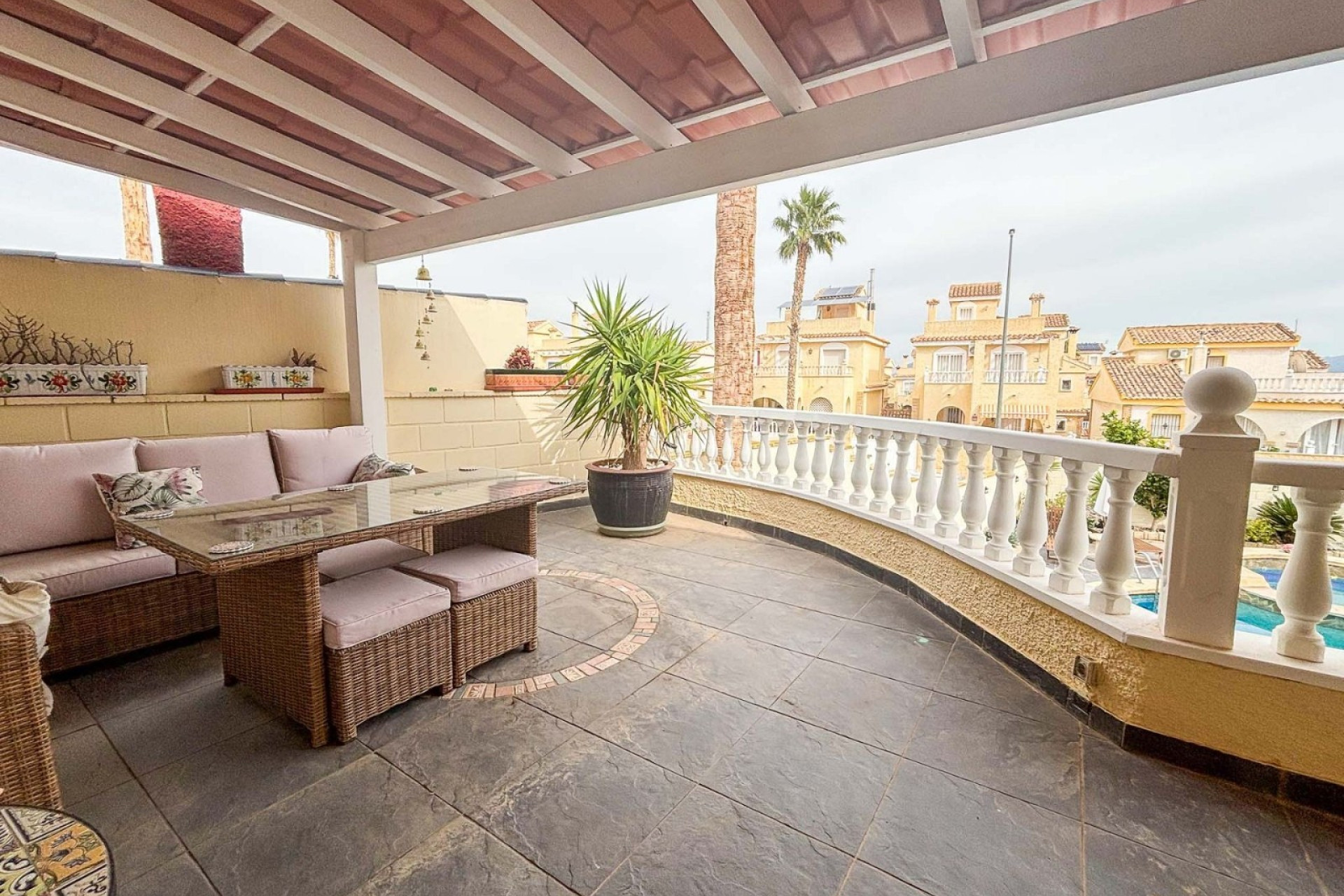 Resale - Villa -
Monforte del Cid